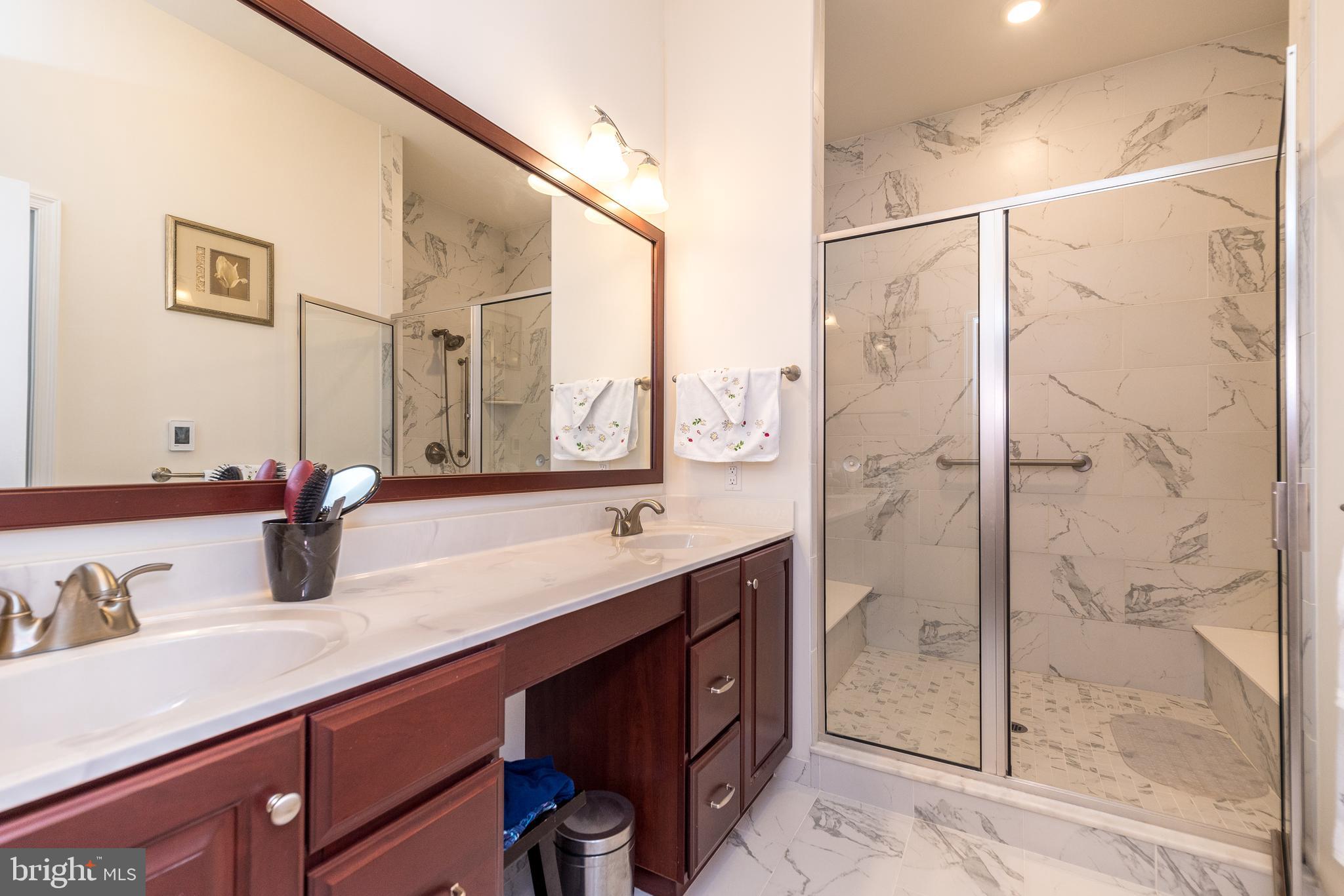 REGENCY AT KIMBER GL - Residential