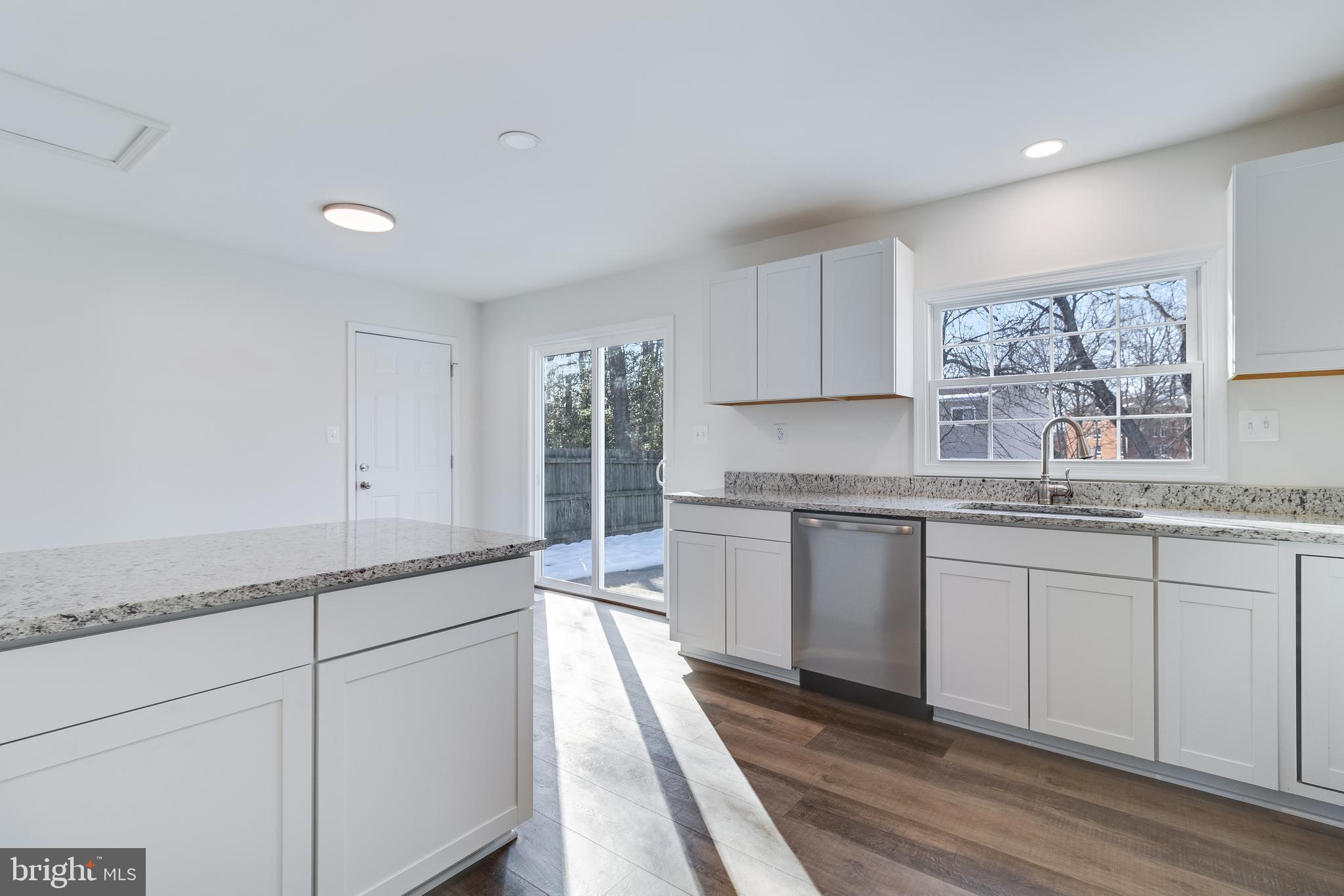 WAKEFIELD NEIGHBORHOOD - Residential