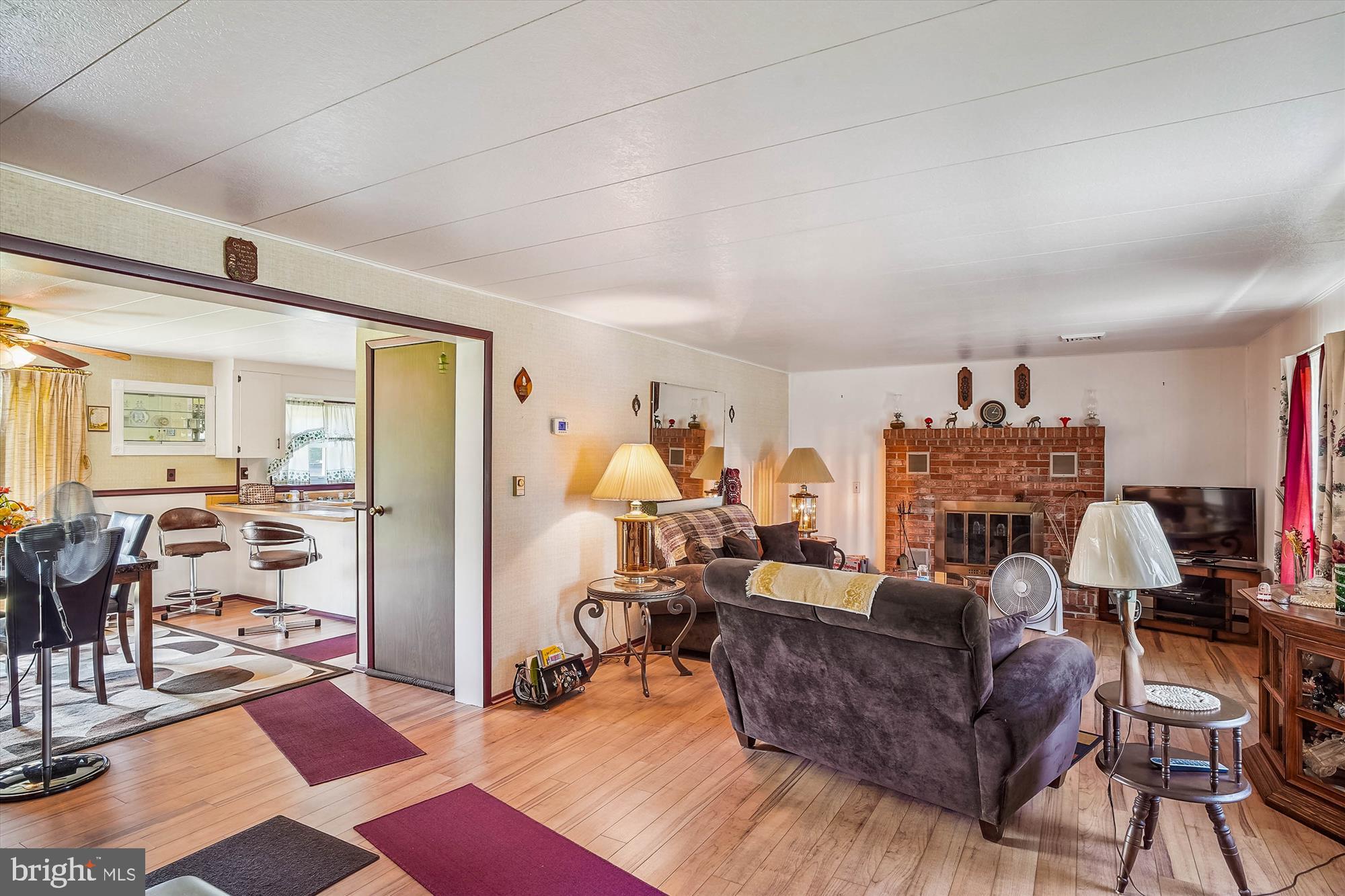 CENTREVILLE - Residential