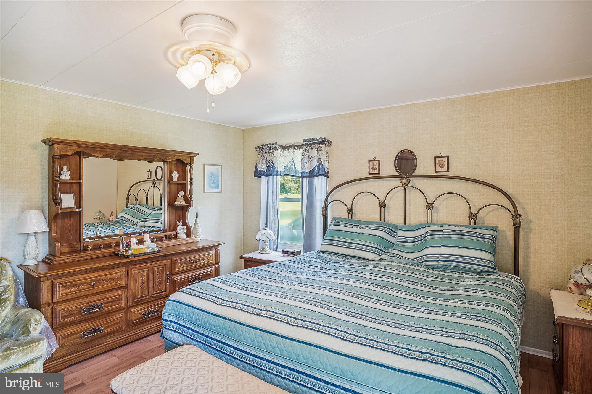 CENTREVILLE - Residential