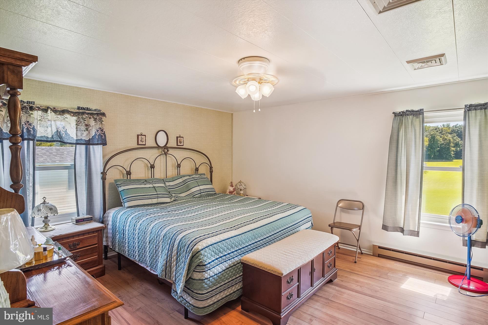 CENTREVILLE - Residential