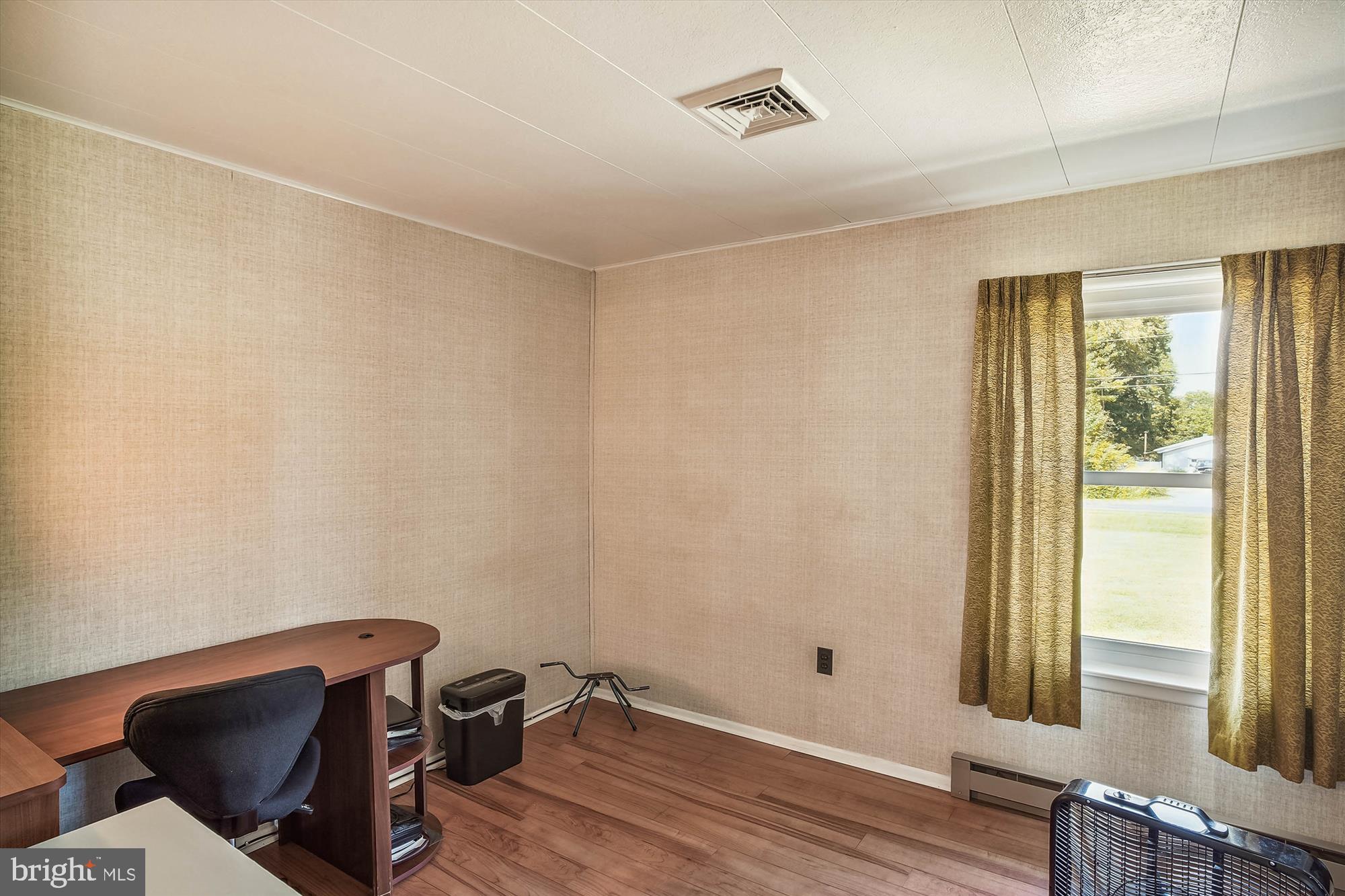 CENTREVILLE - Residential