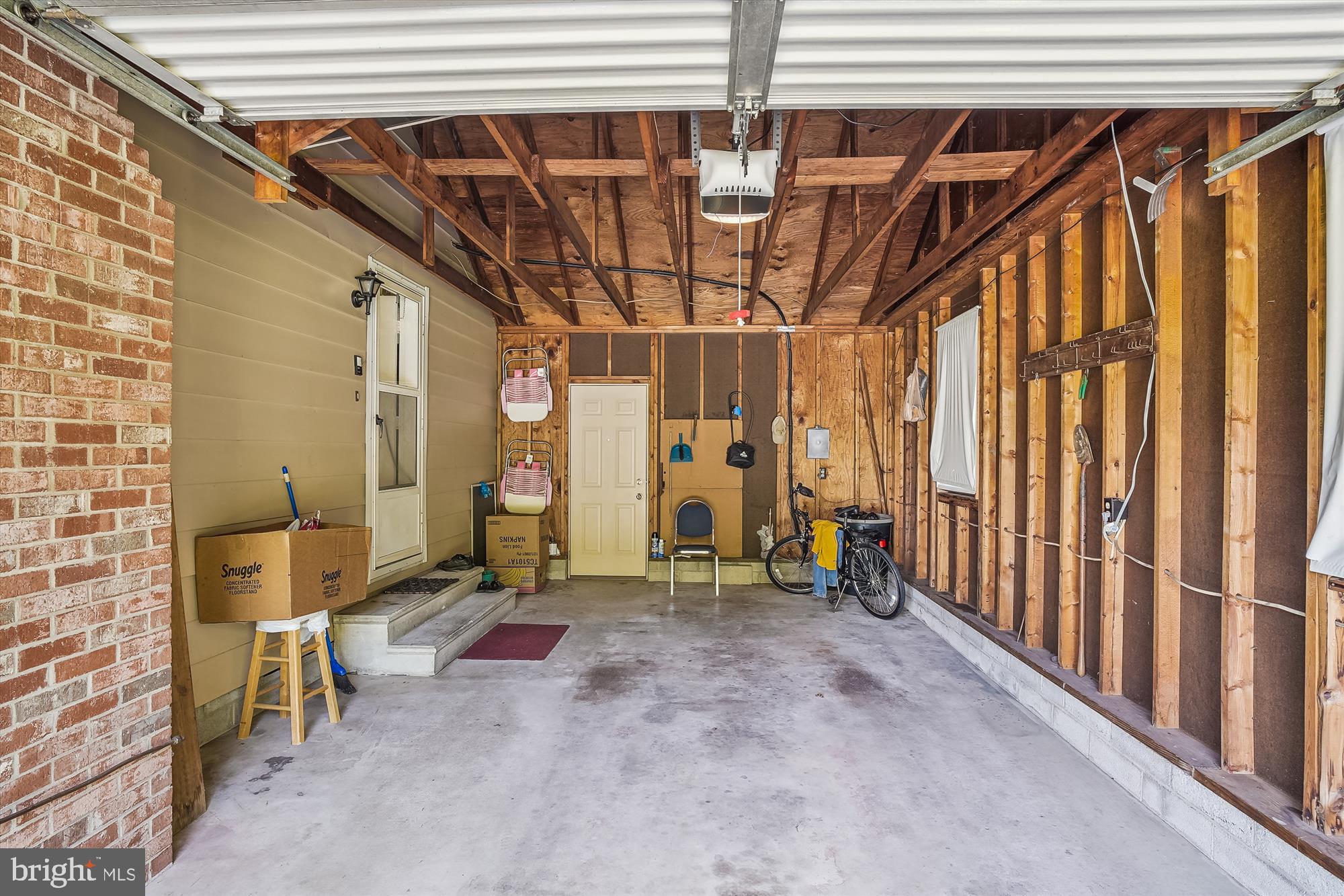 CENTREVILLE - Residential