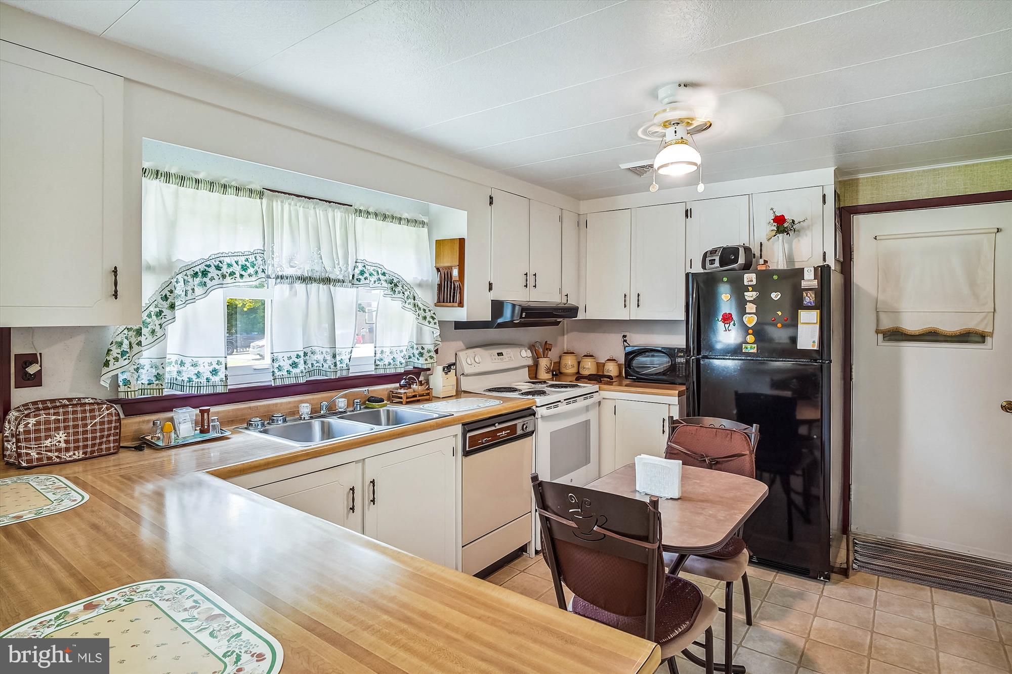 CENTREVILLE - Residential