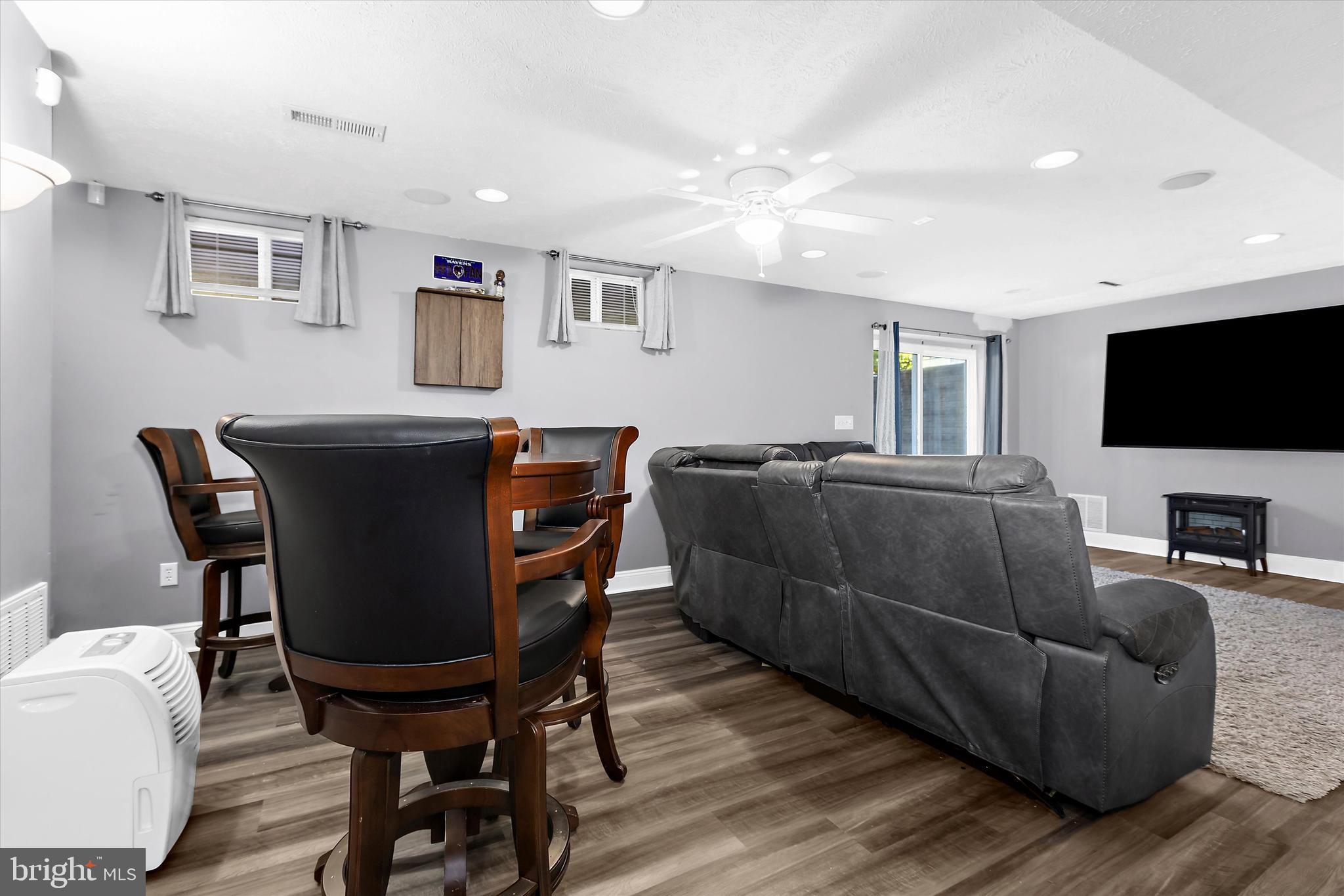 PARK PINES - Residential