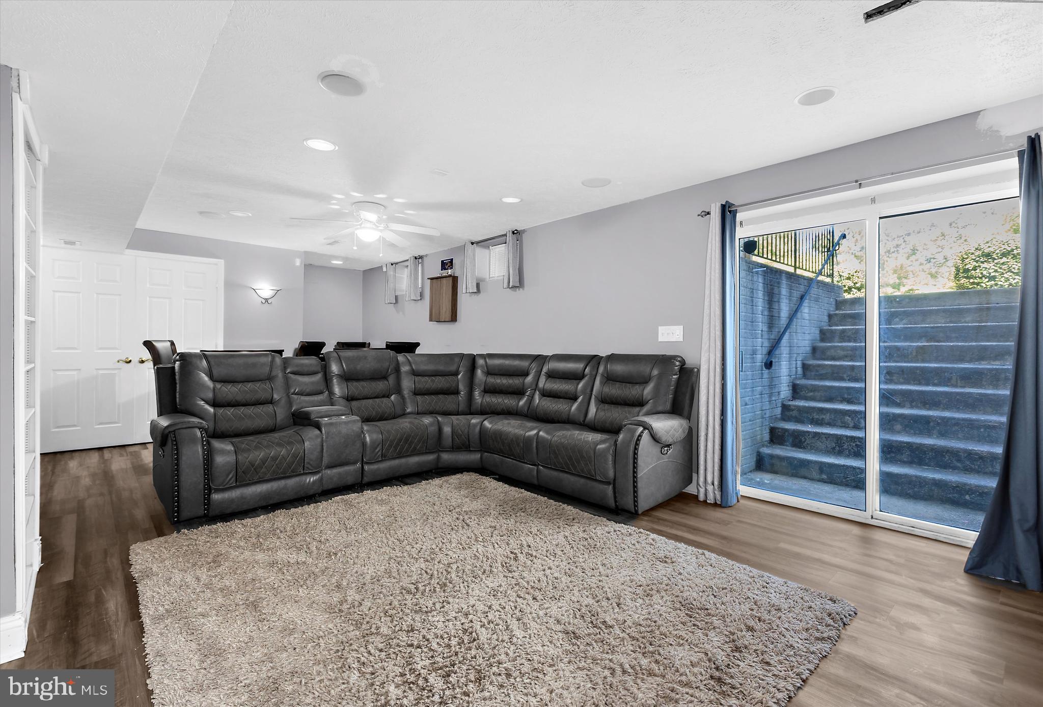 PARK PINES - Residential