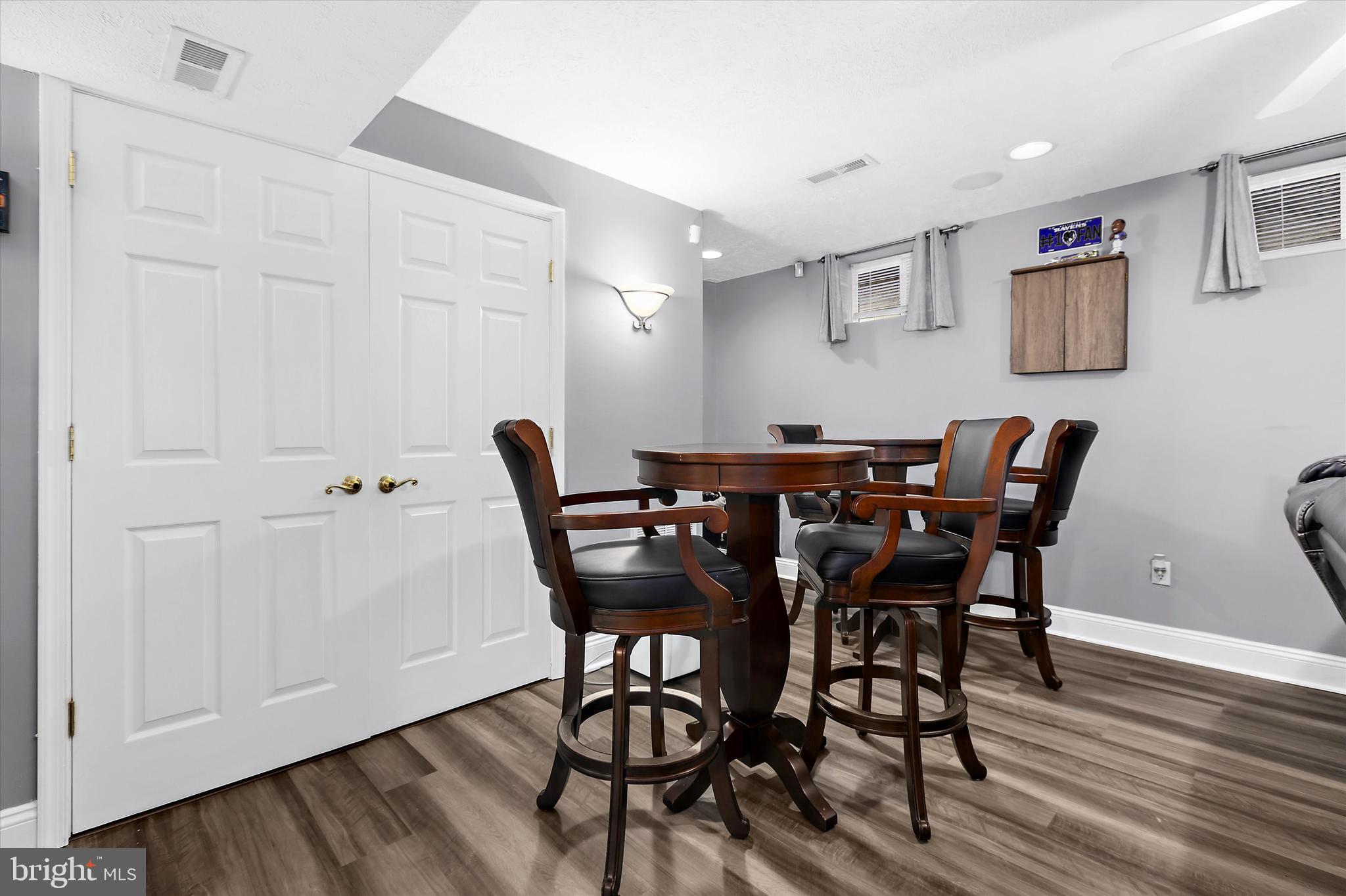 PARK PINES - Residential