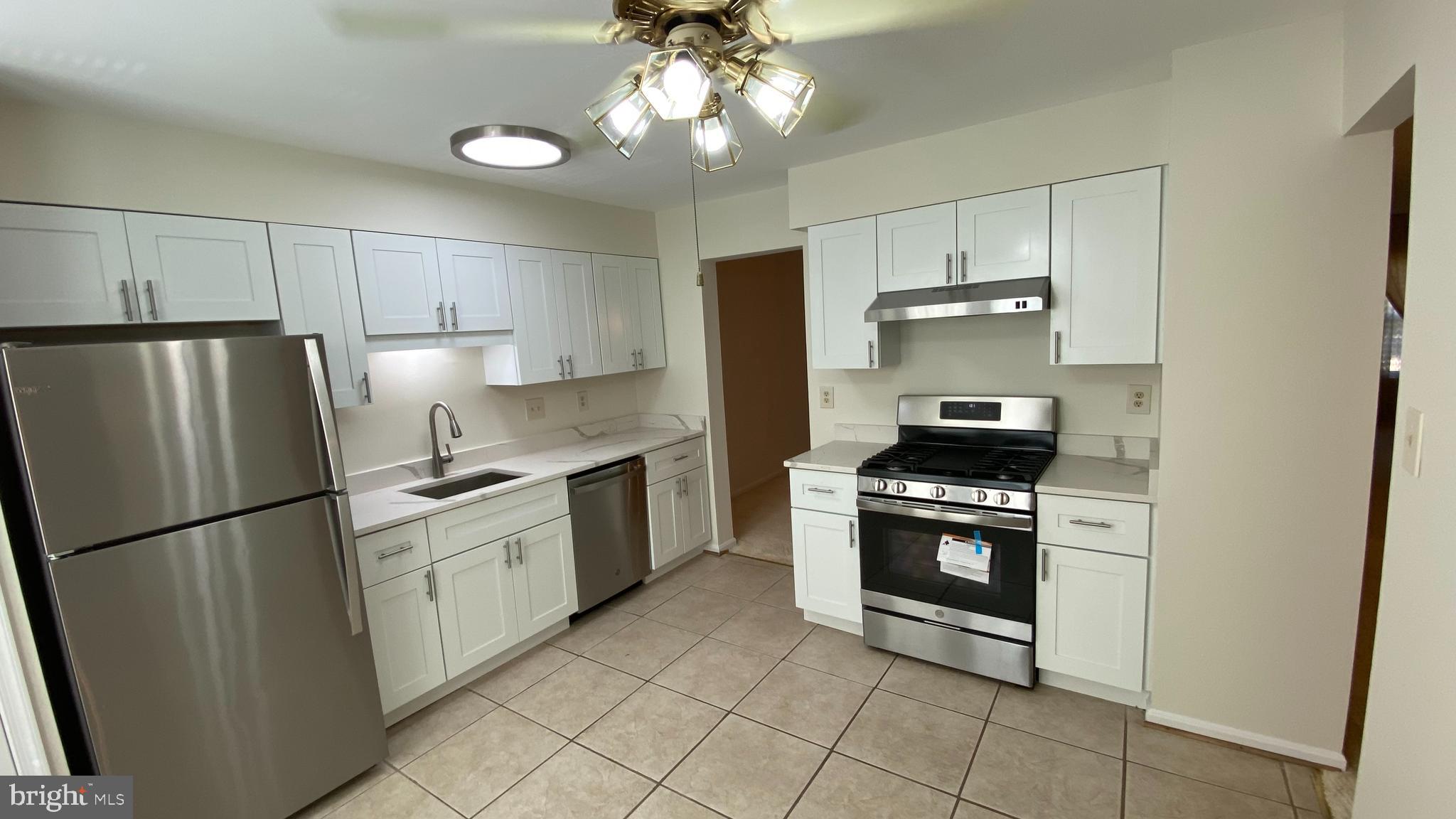 DEVONSHIRE - Residential Lease