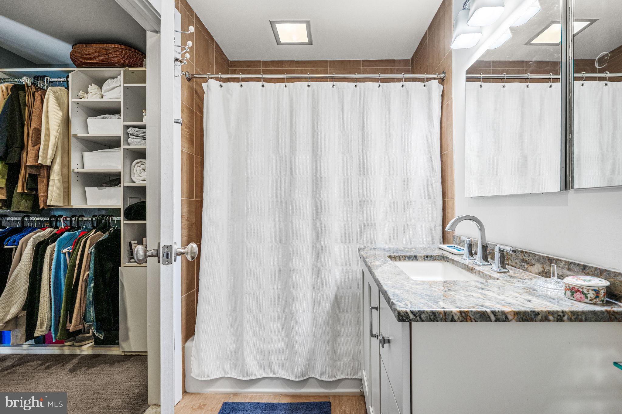 OLD CITY - Residential