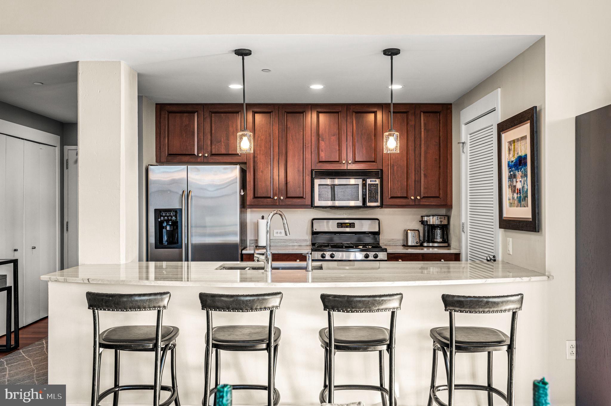 OLD CITY - Residential