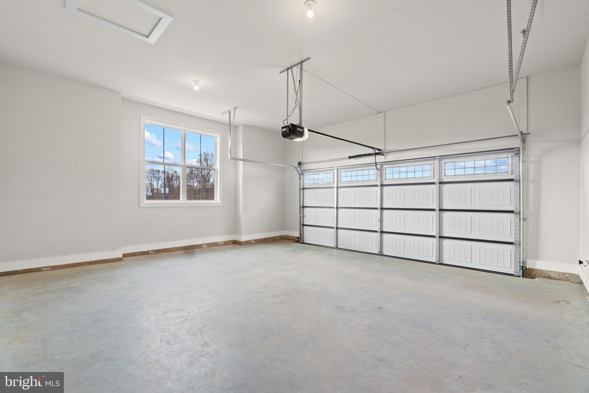 SENECA FARM - Residential