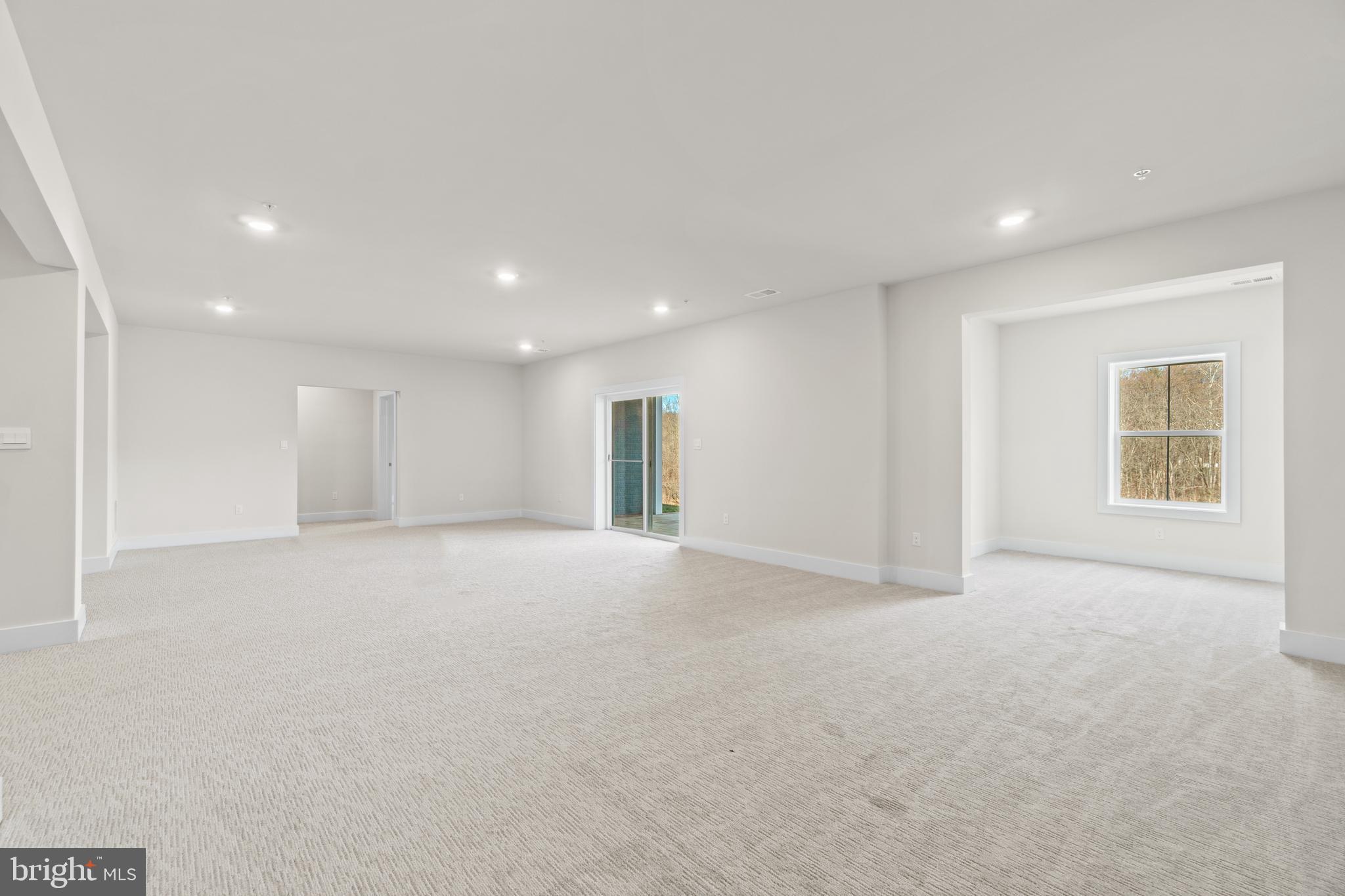 SENECA FARM - Residential