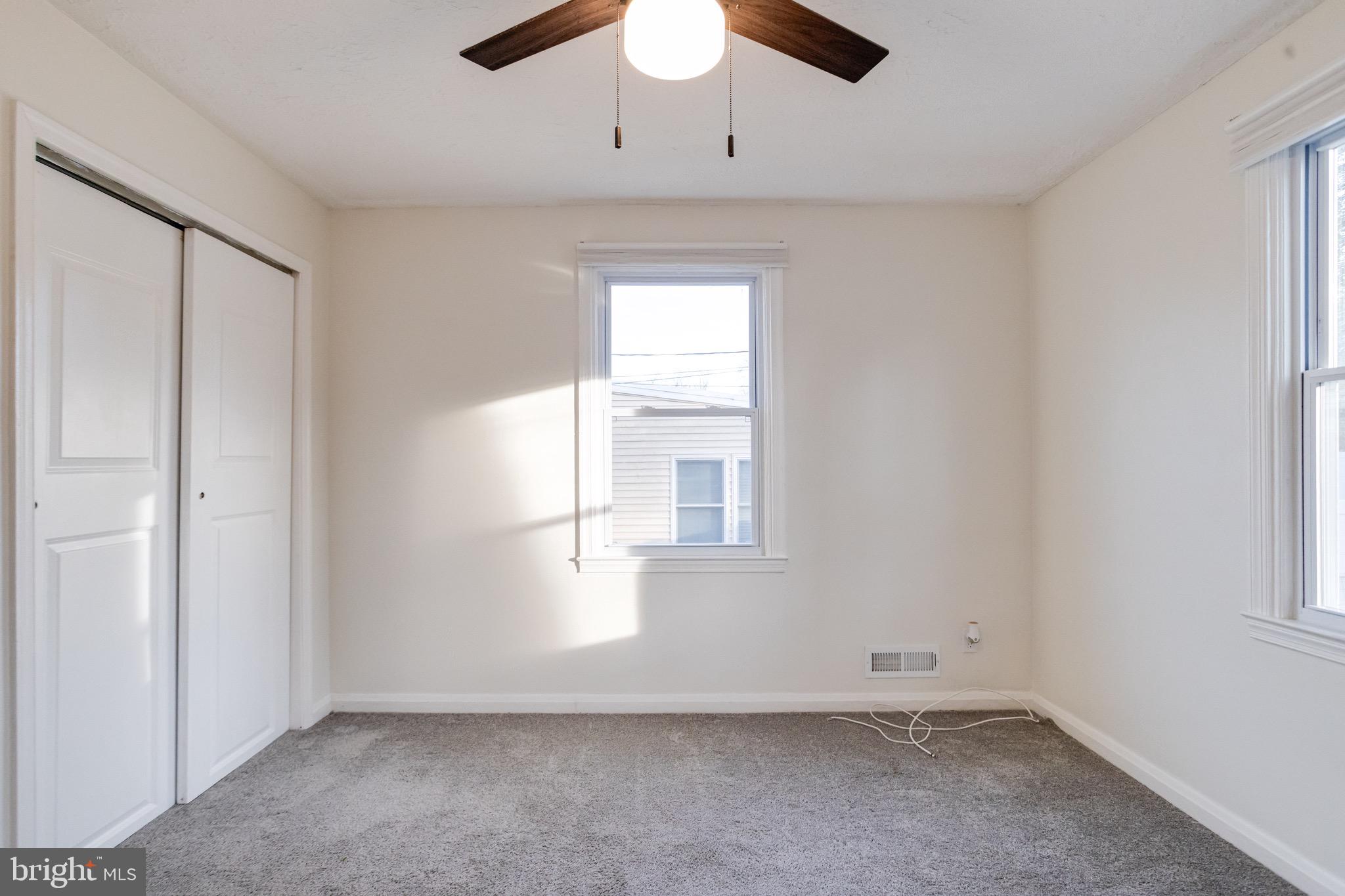 EDGEWOOD PARK - Residential