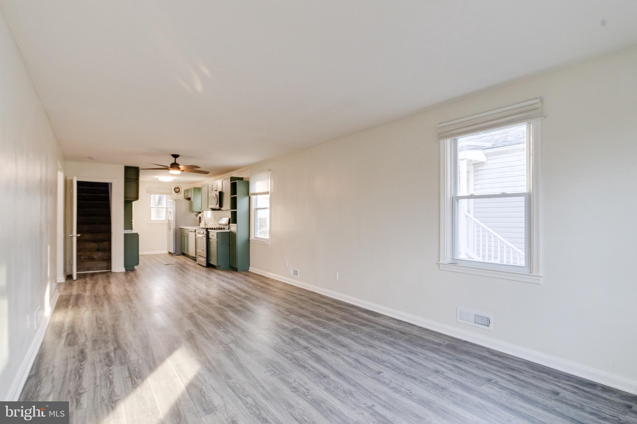 EDGEWOOD PARK - Residential