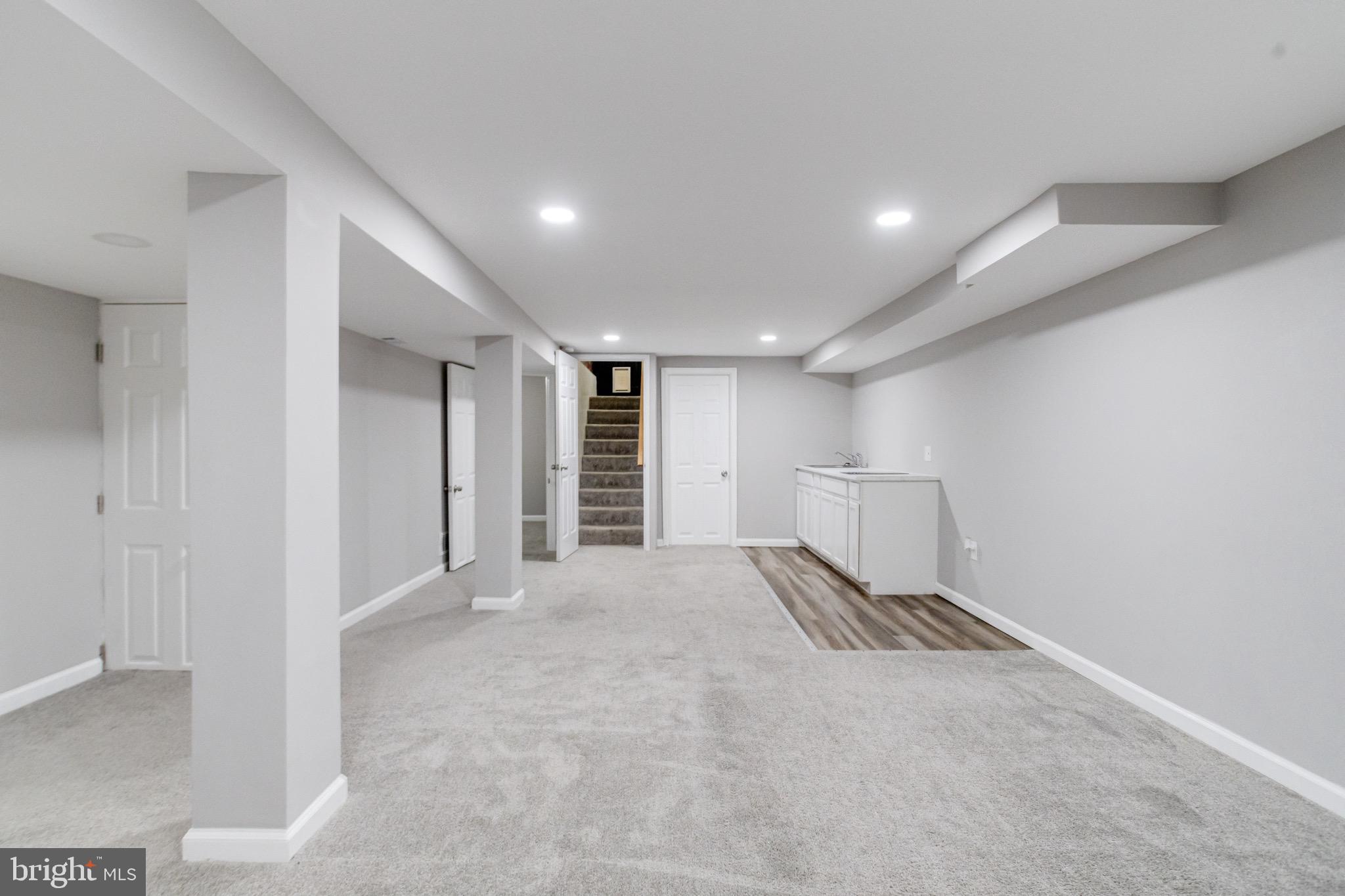 EDGEWOOD PARK - Residential