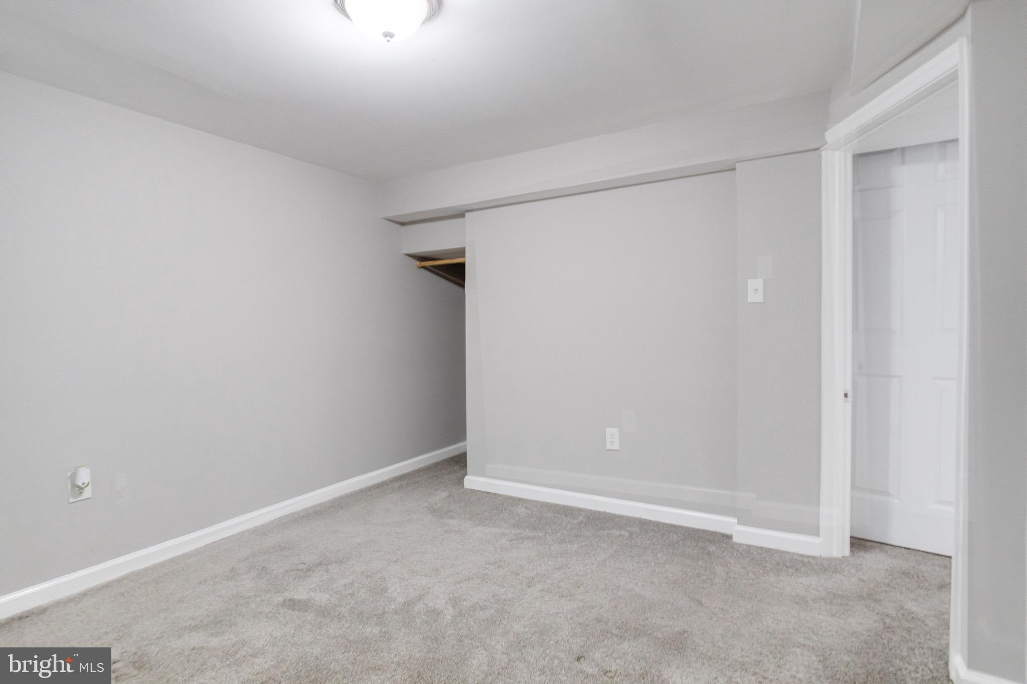 EDGEWOOD PARK - Residential