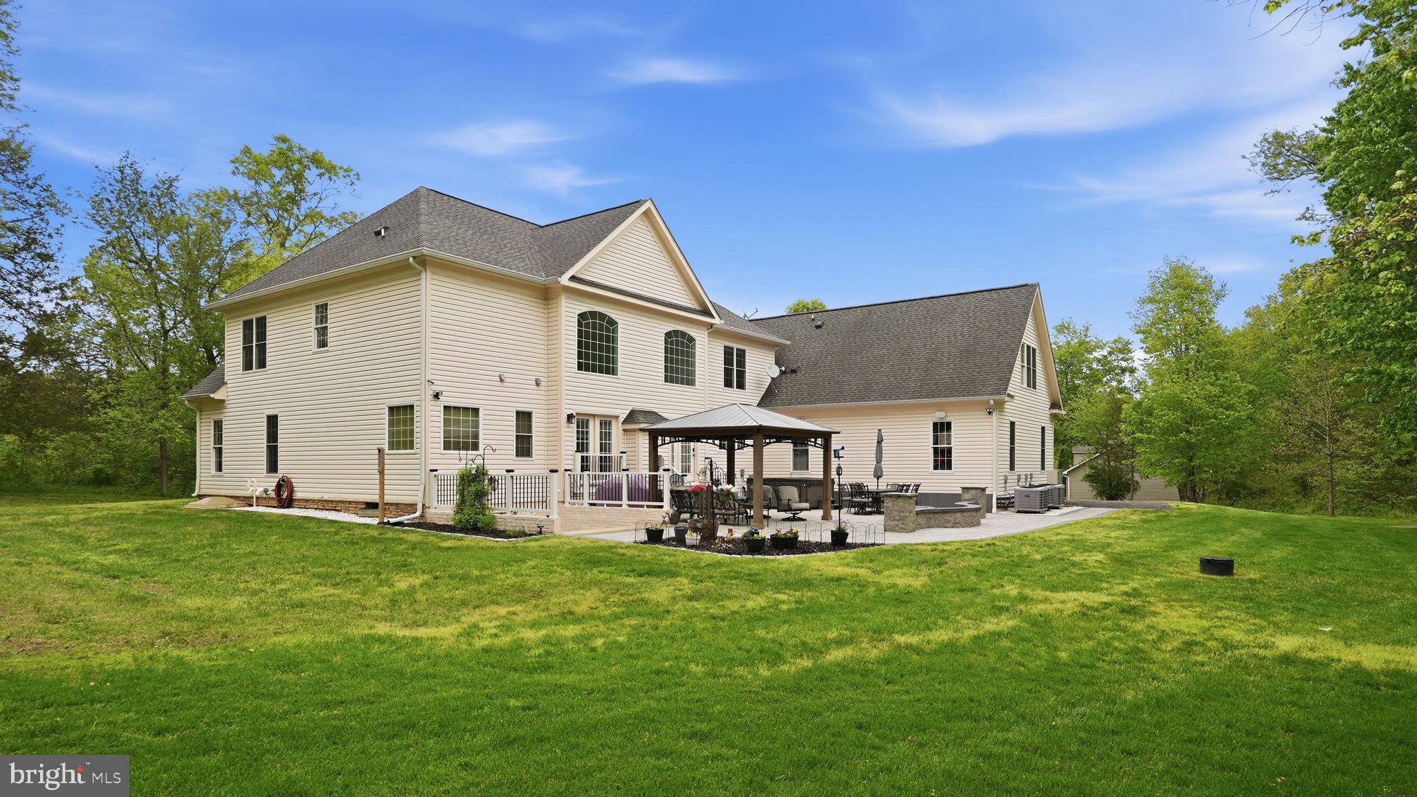 METES & BOUNDS - Residential