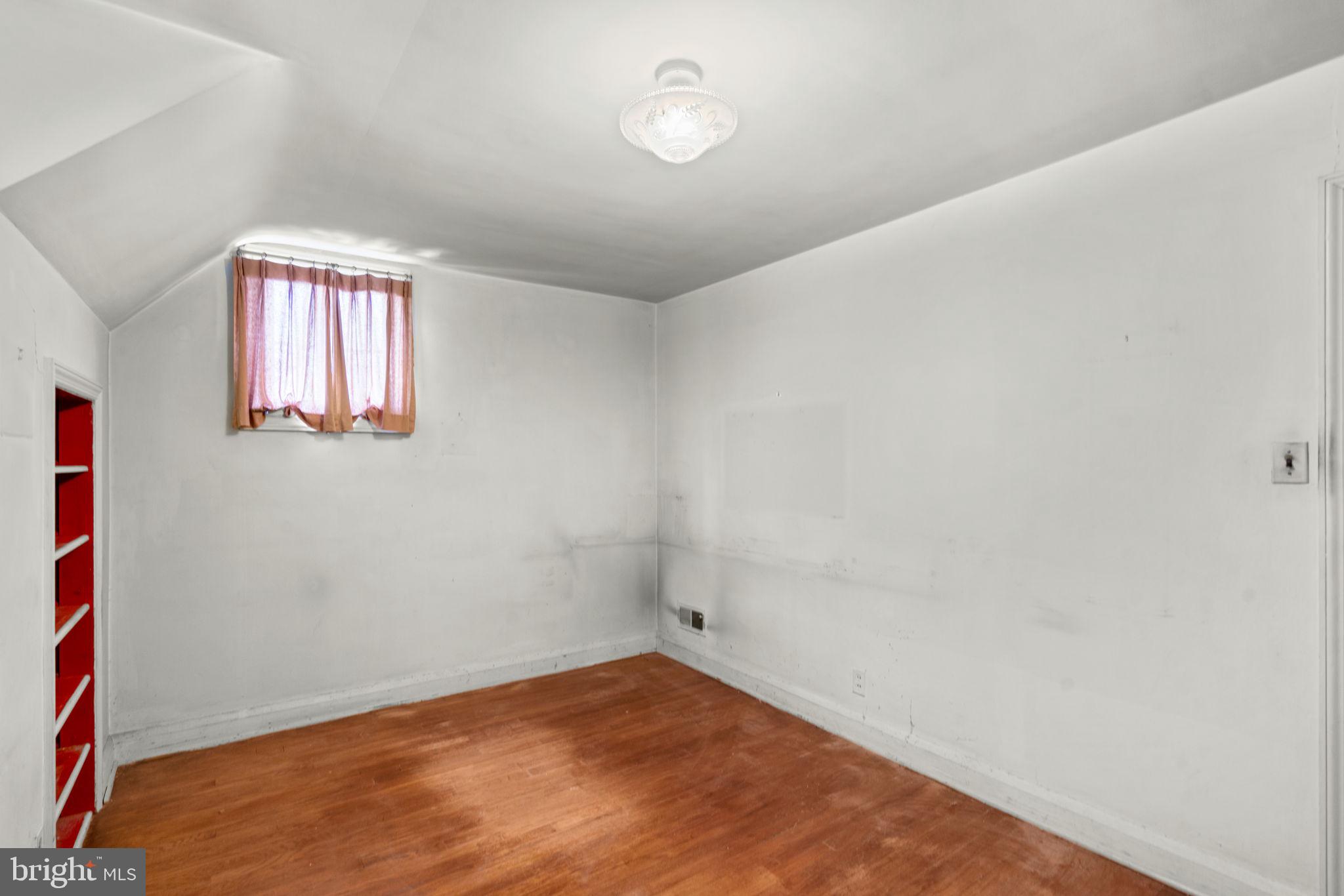 OAK GROVE HEIGHTS - Residential