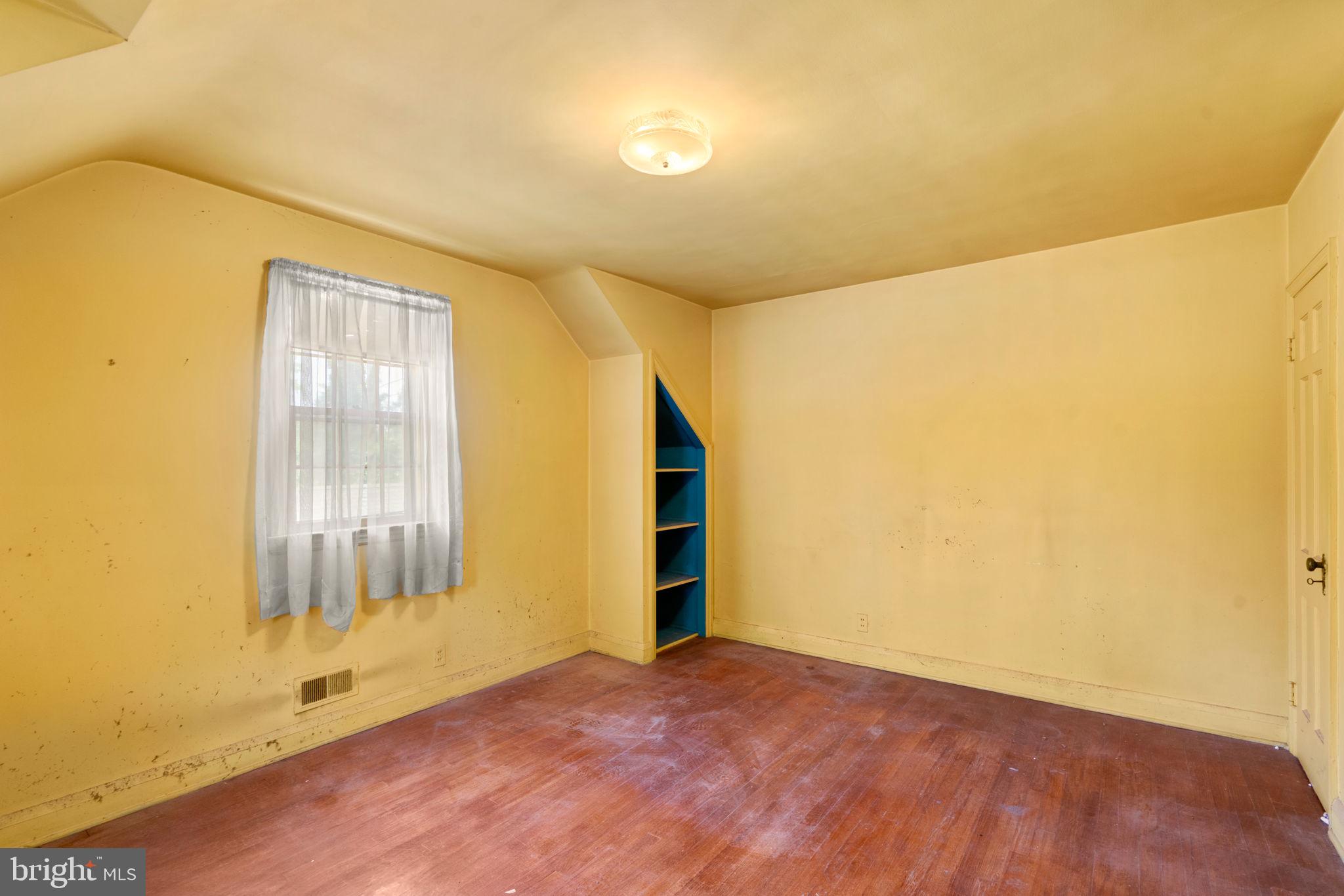 OAK GROVE HEIGHTS - Residential