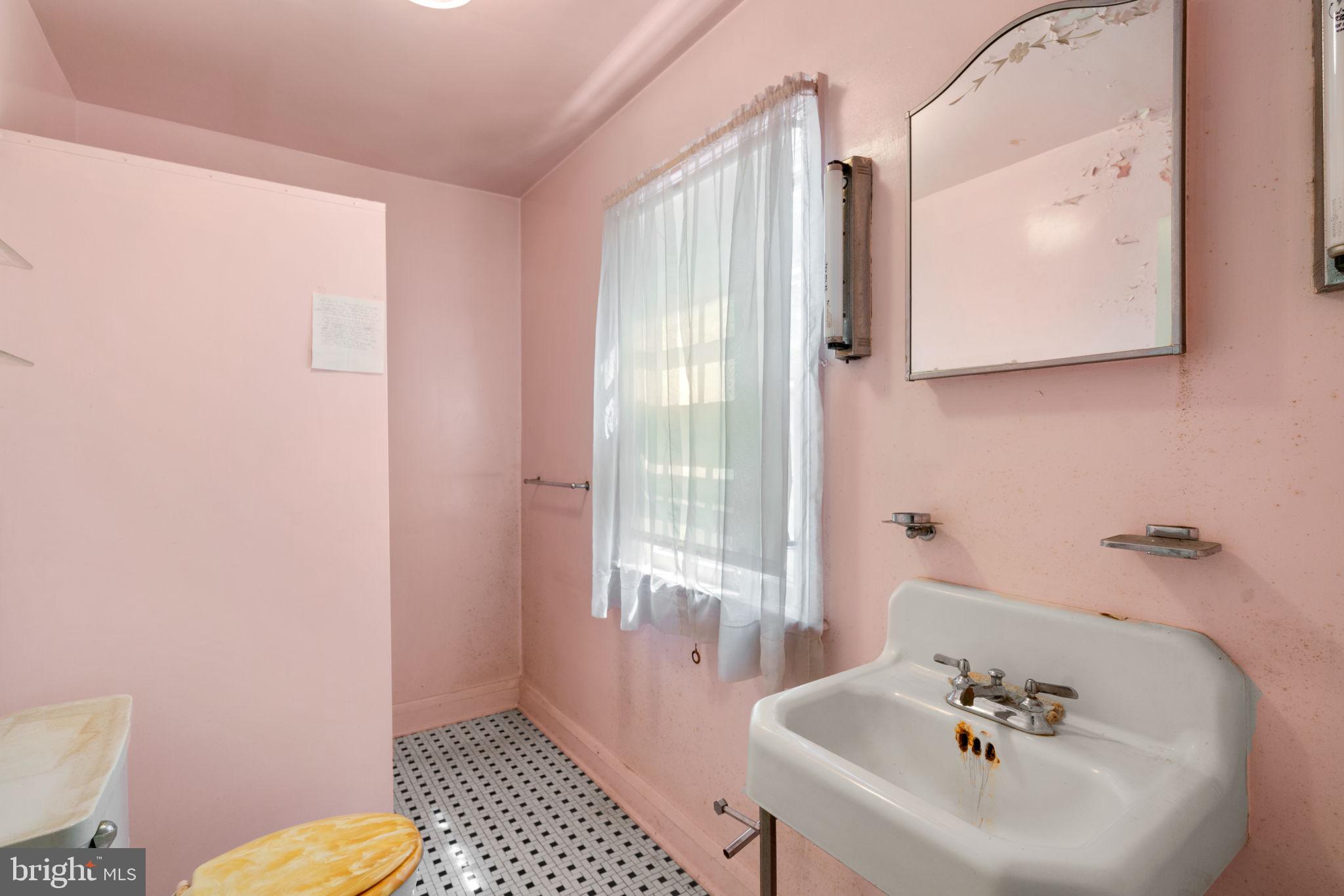 OAK GROVE HEIGHTS - Residential