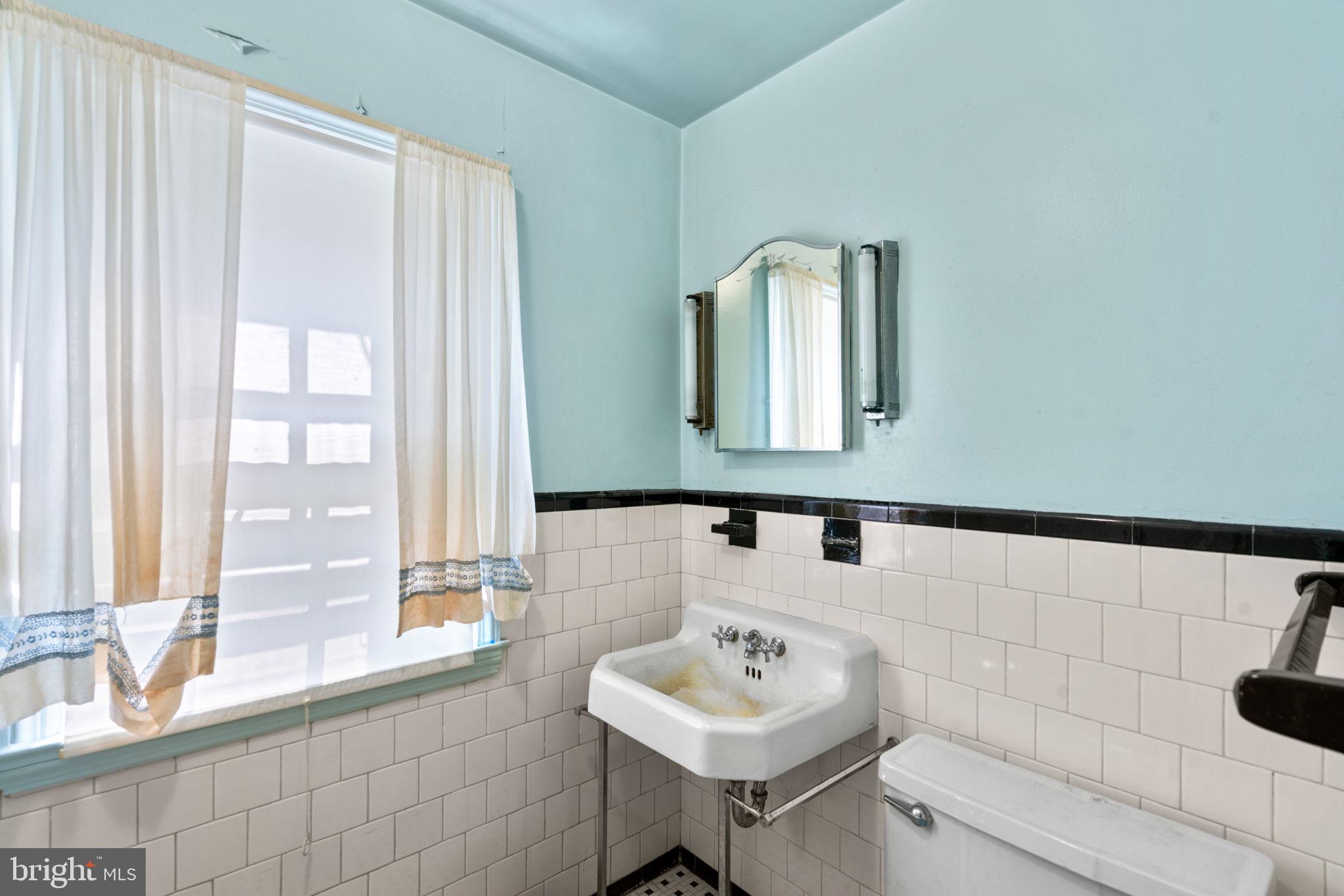 OAK GROVE HEIGHTS - Residential