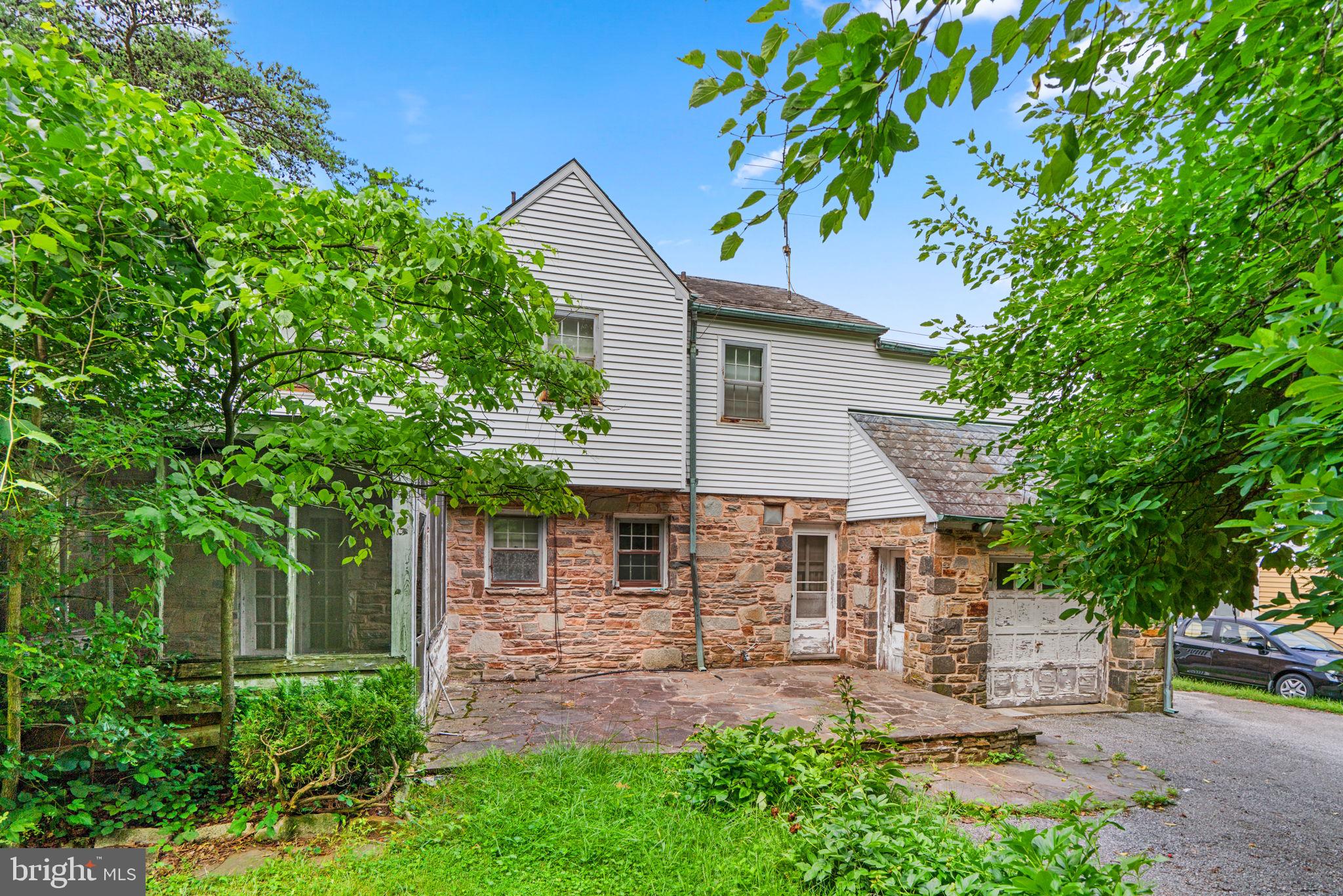 OAK GROVE HEIGHTS - Residential