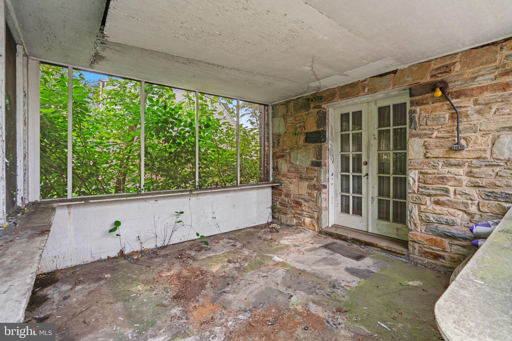 OAK GROVE HEIGHTS - Residential