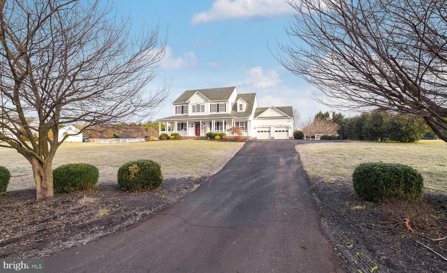 RIVERSIDE FARMS - Residential