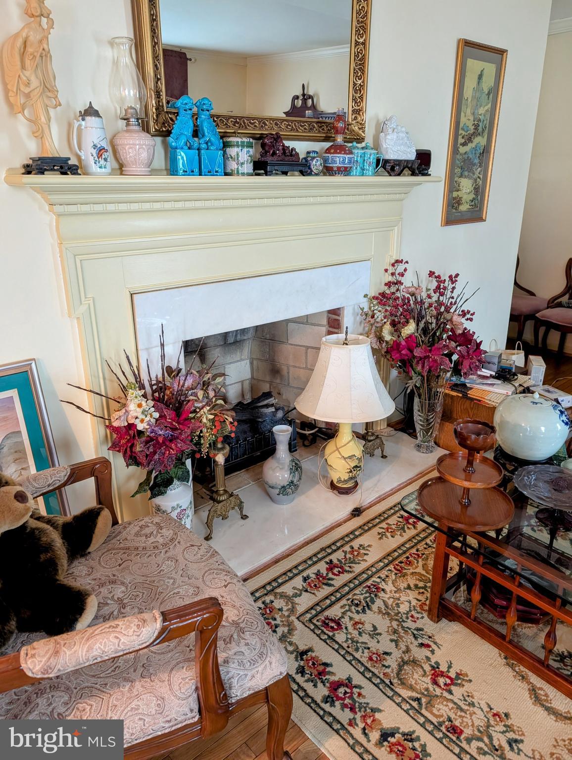 CHARTER CHASE - Residential