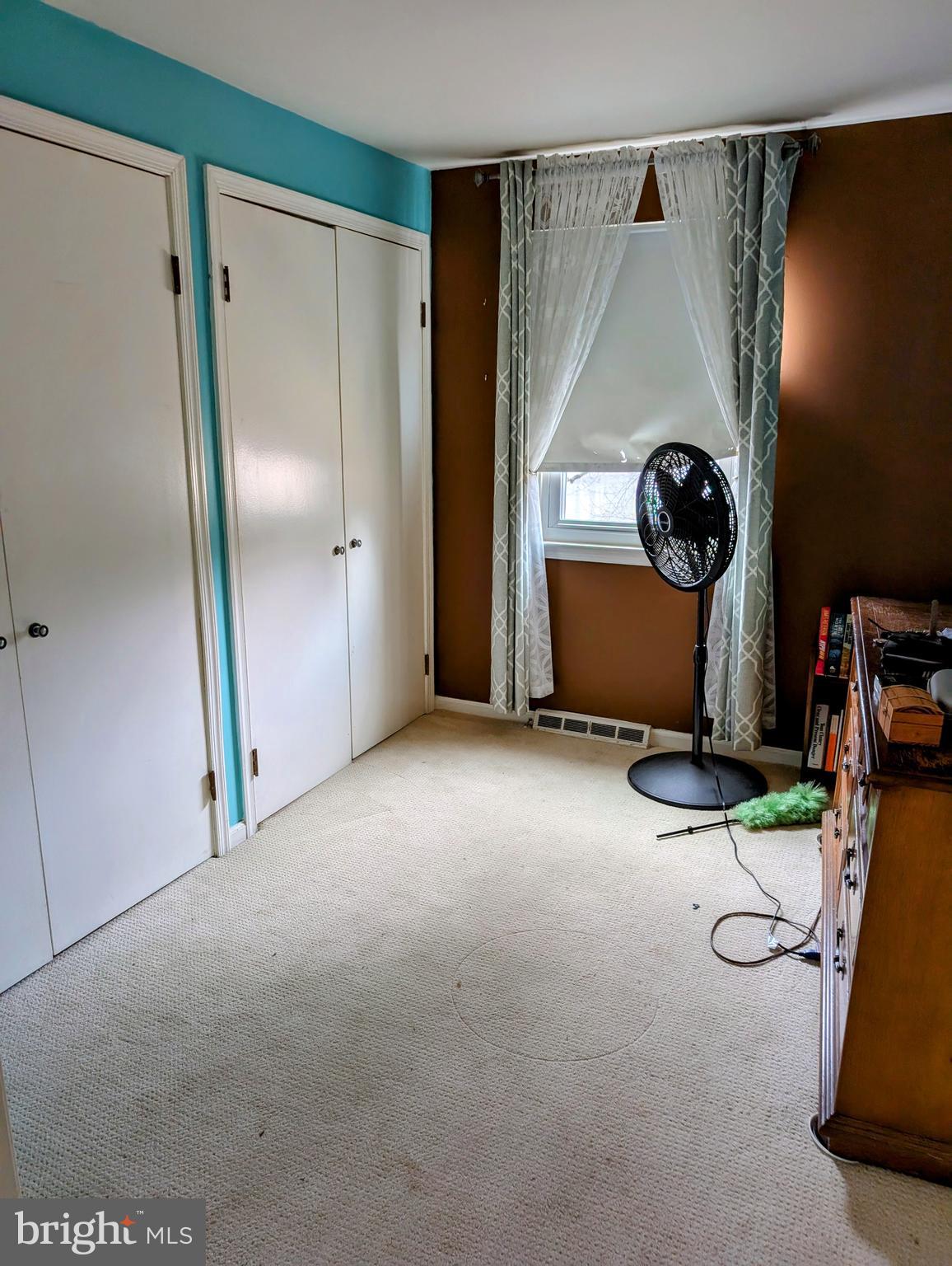 CHARTER CHASE - Residential