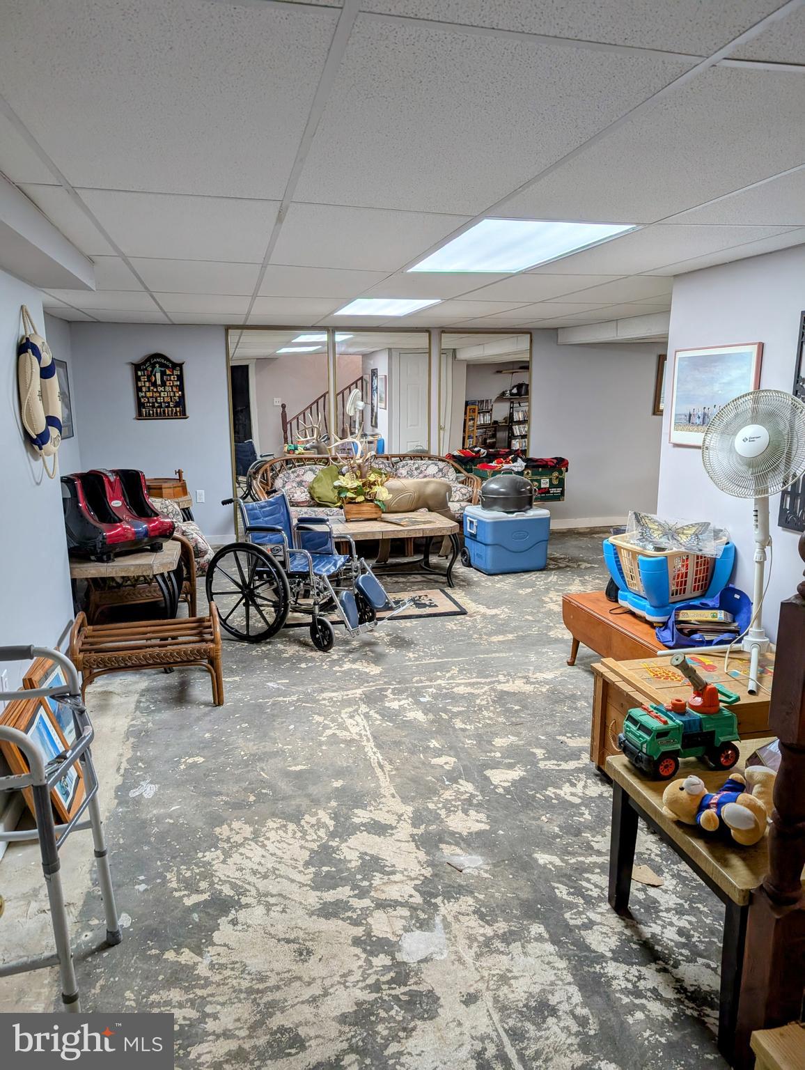 CHARTER CHASE - Residential