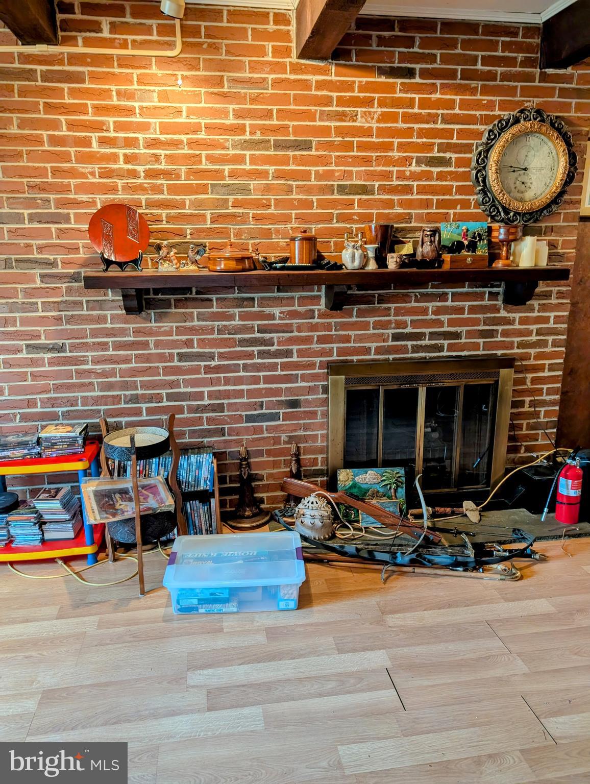 CHARTER CHASE - Residential