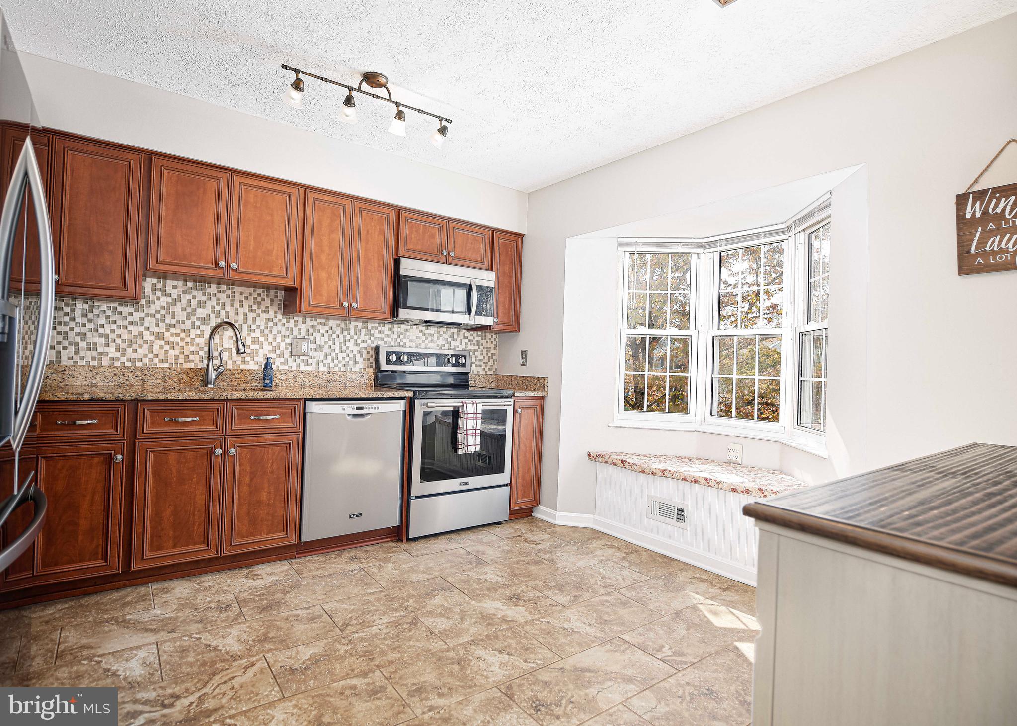 OAKHURST - Residential