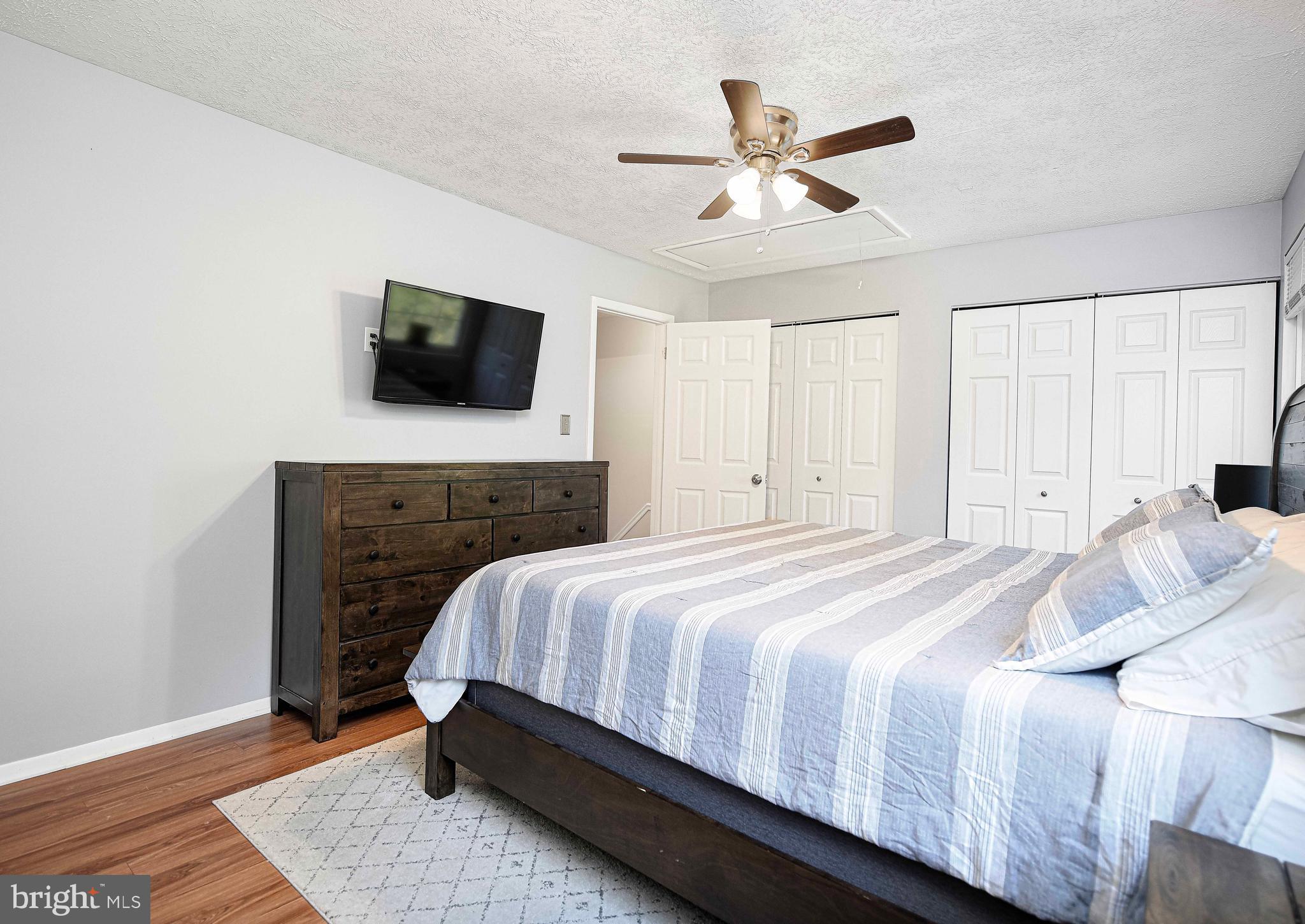 OAKHURST - Residential