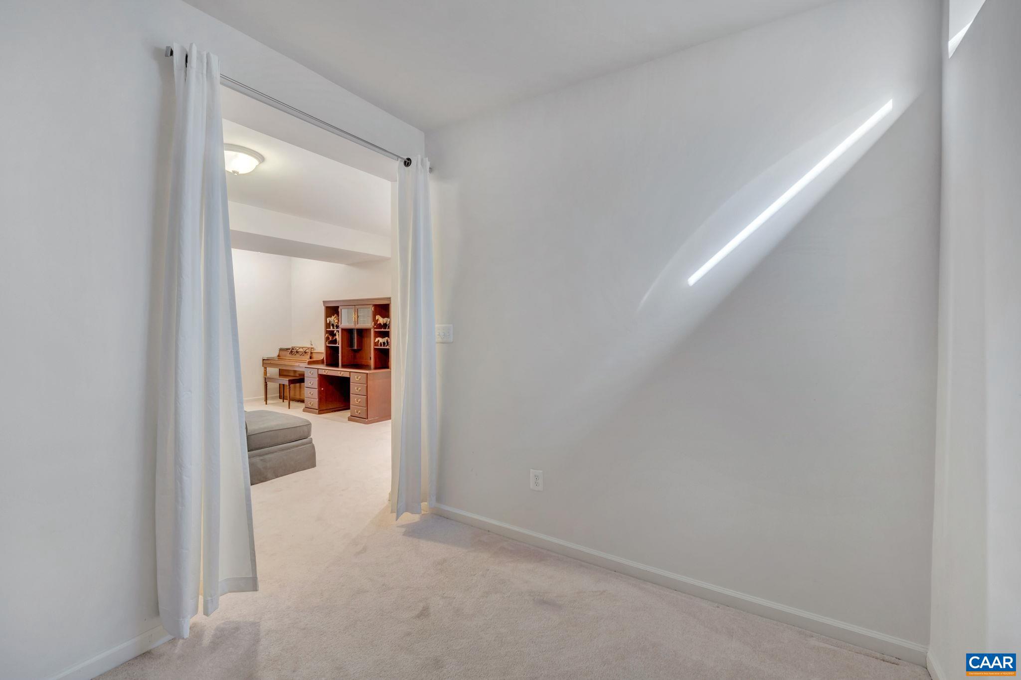 ABINGTON PLACE - Residential