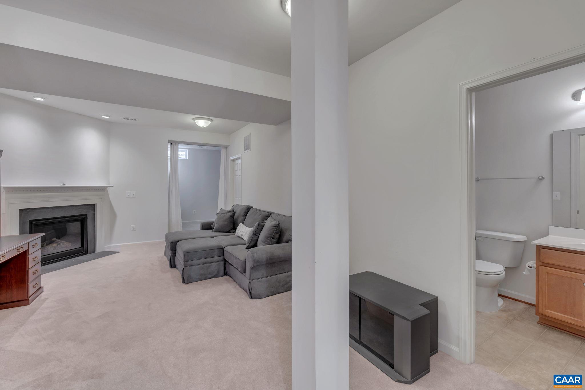 ABINGTON PLACE - Residential