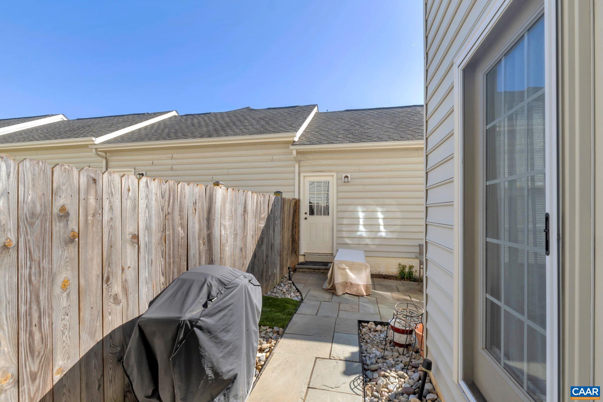 ABINGTON PLACE - Residential