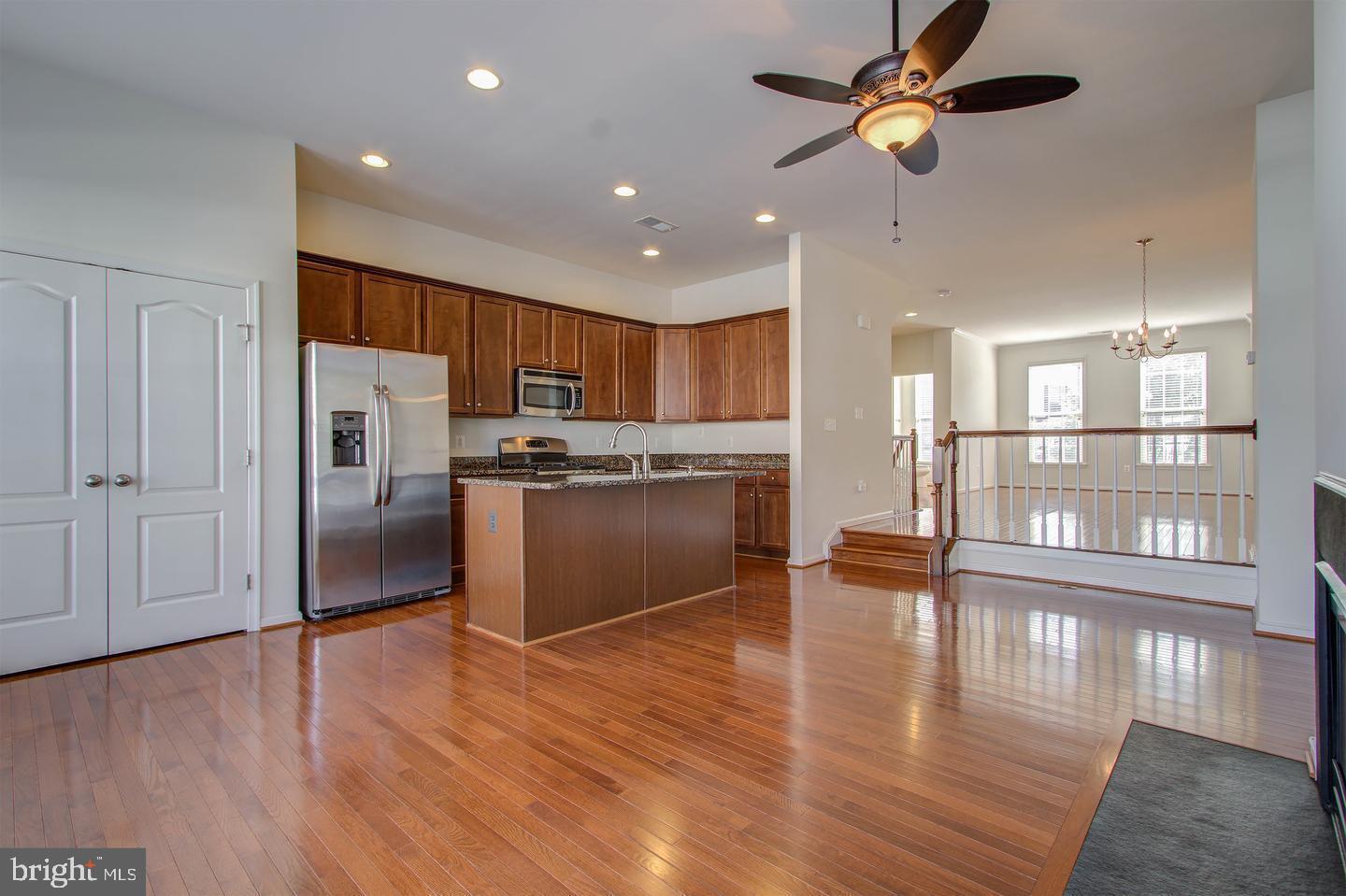 BRAMBLETON OVERLOOK - Residential Lease