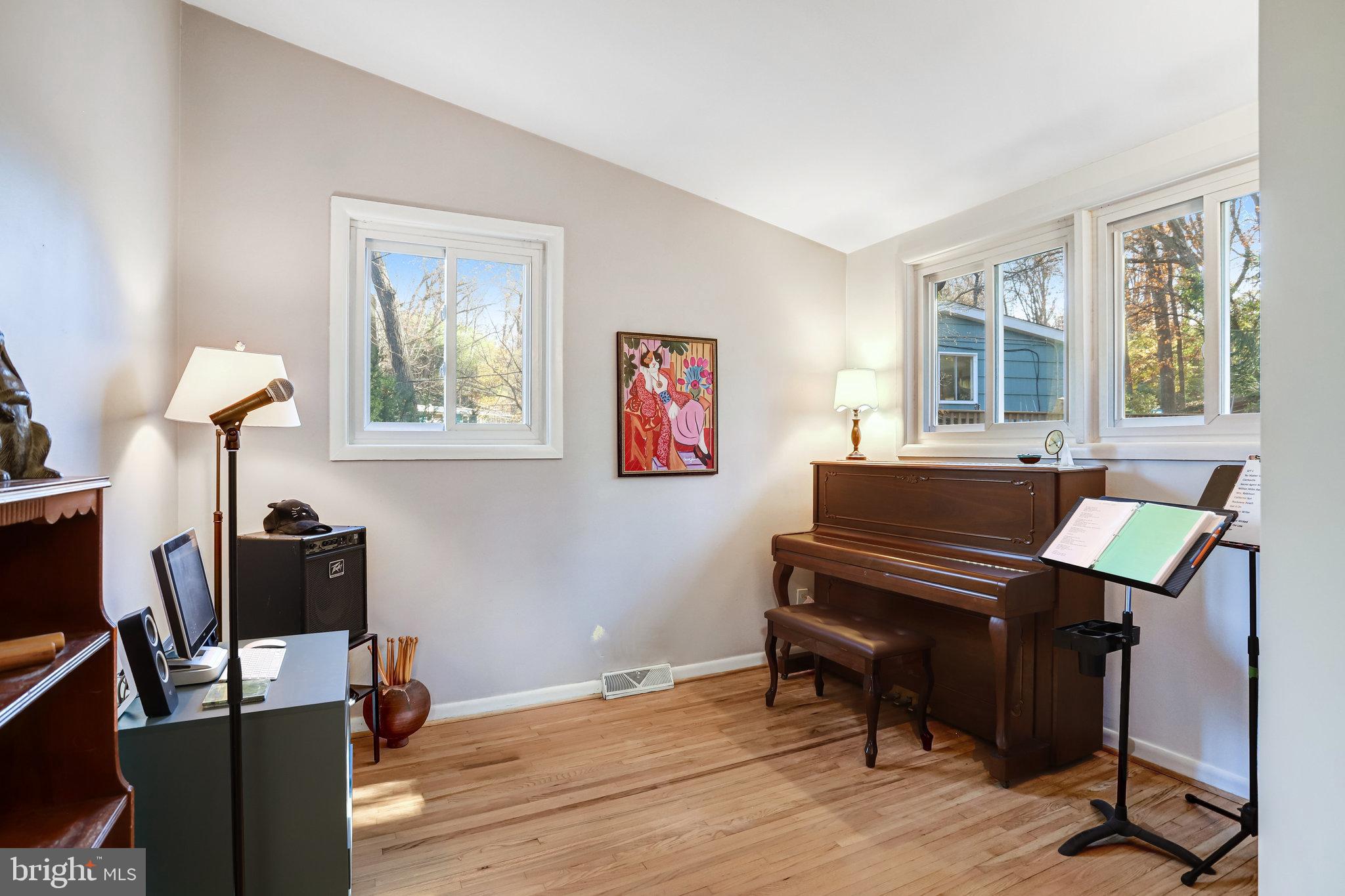 ROCK CREEK PALISADES - Residential