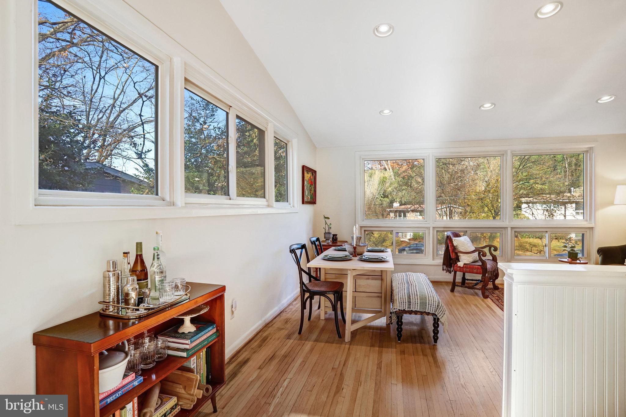 ROCK CREEK PALISADES - Residential