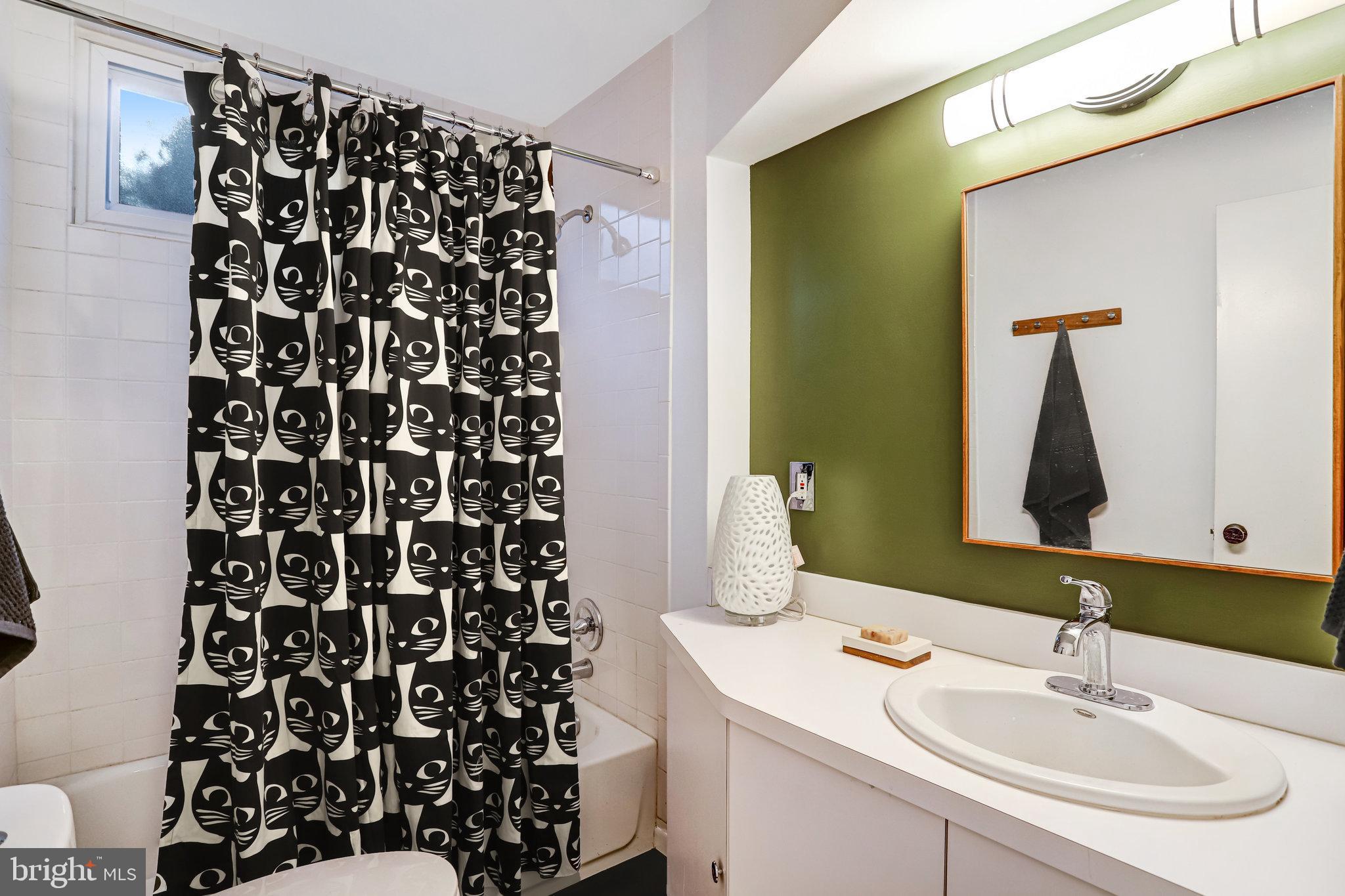 ROCK CREEK PALISADES - Residential