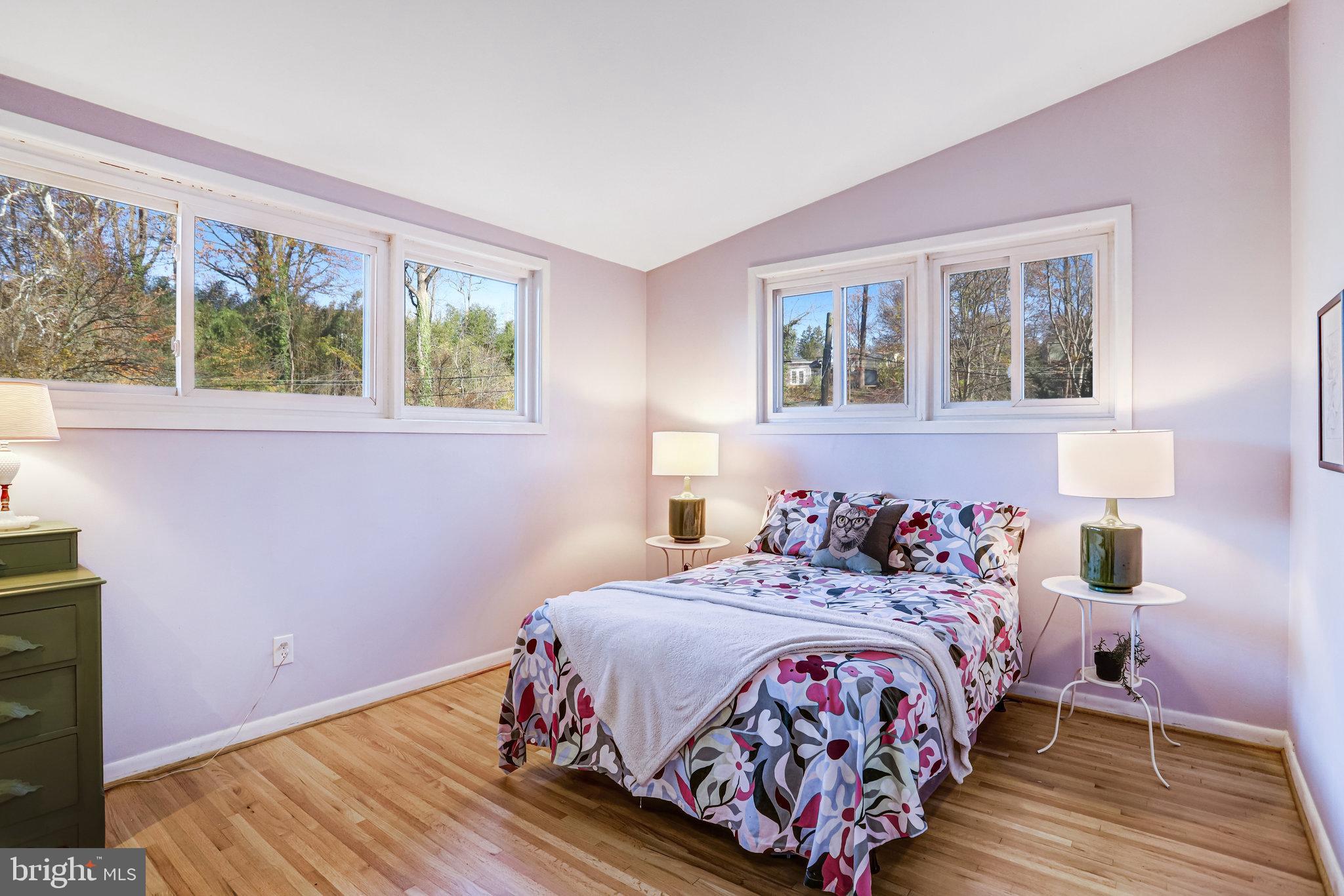 ROCK CREEK PALISADES - Residential