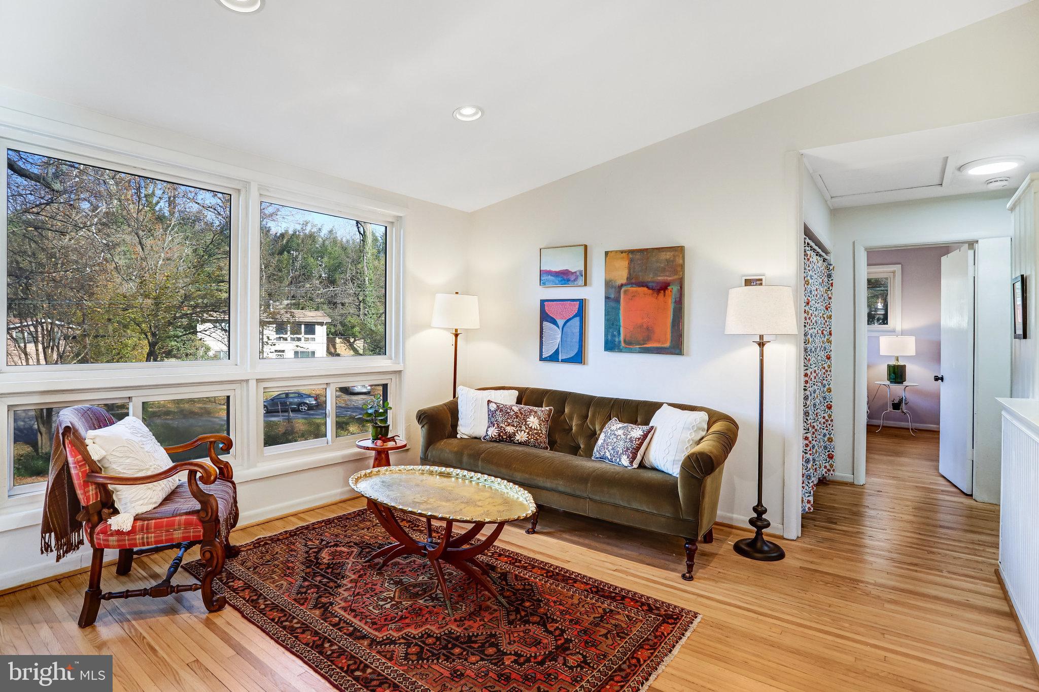 ROCK CREEK PALISADES - Residential