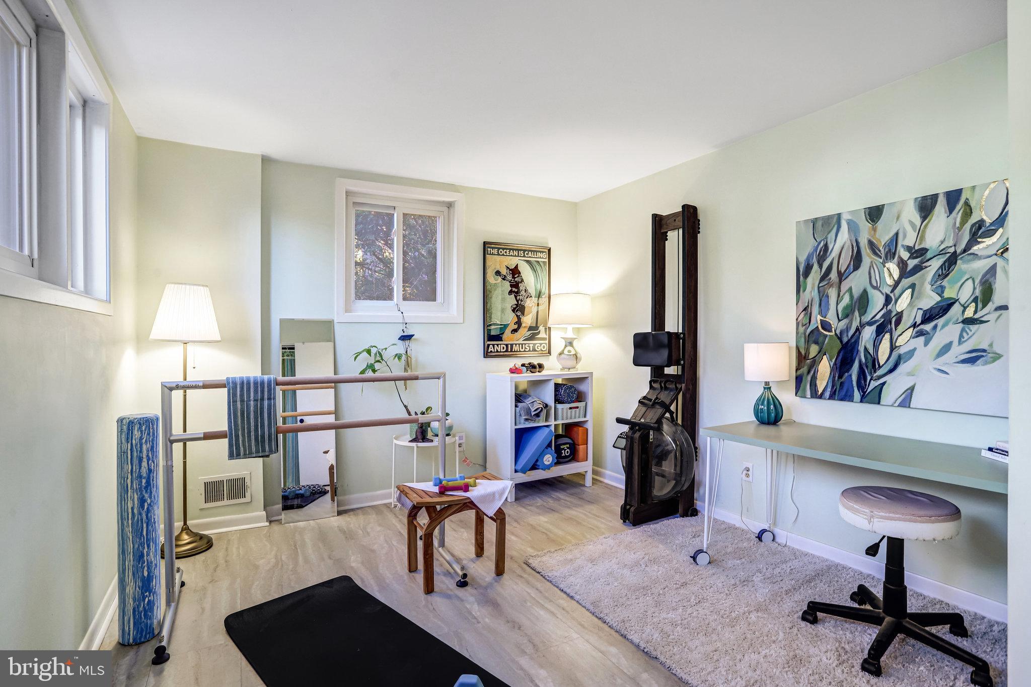 ROCK CREEK PALISADES - Residential