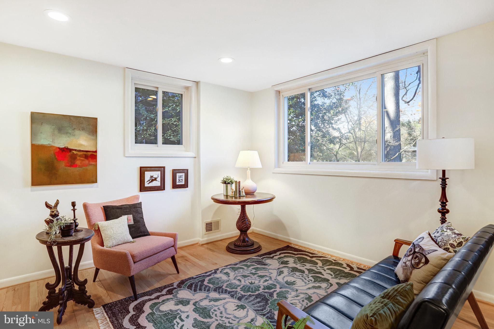 ROCK CREEK PALISADES - Residential