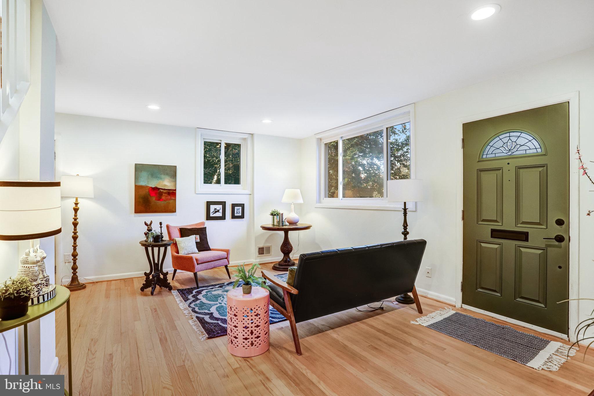 ROCK CREEK PALISADES - Residential