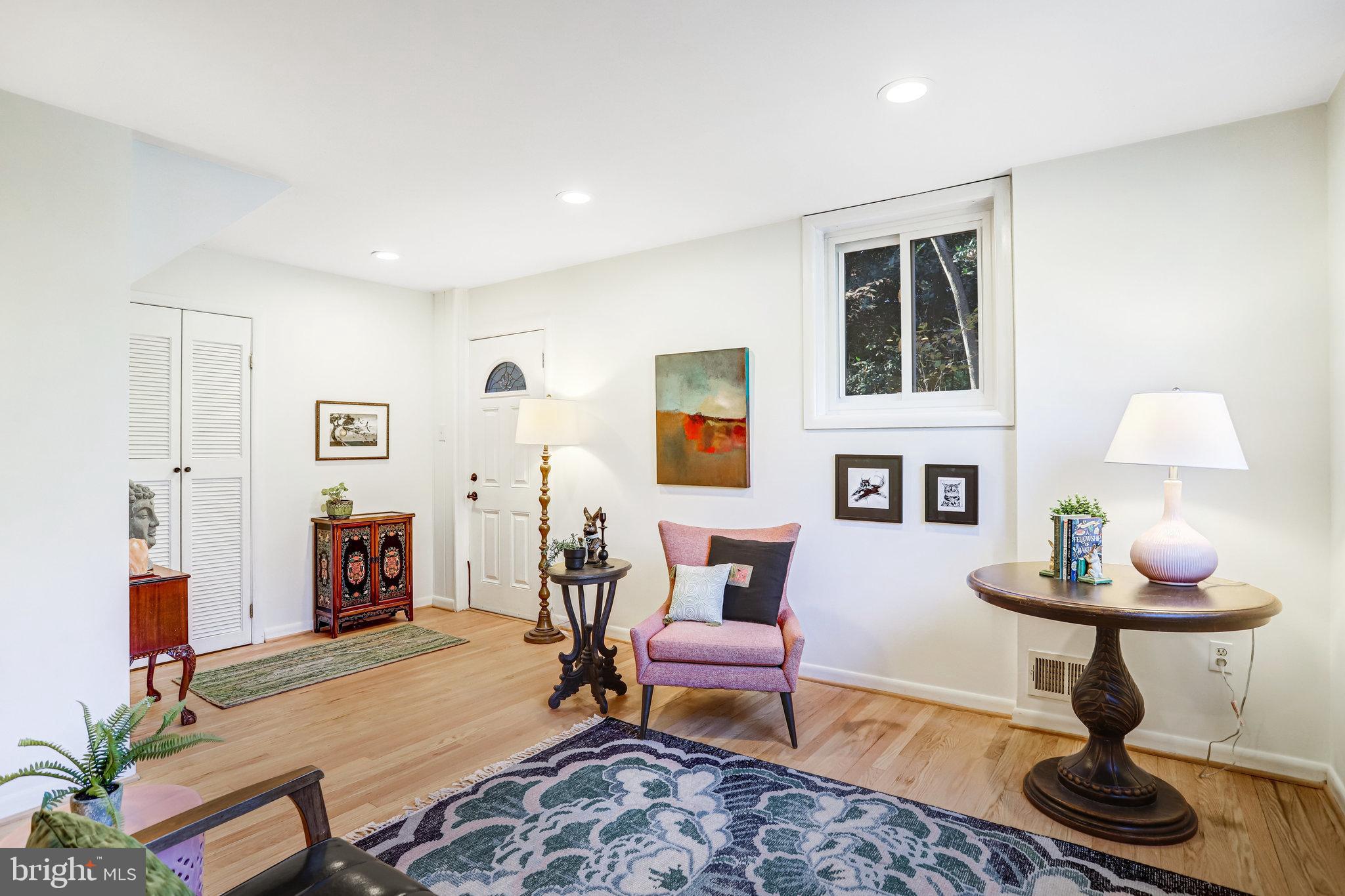 ROCK CREEK PALISADES - Residential