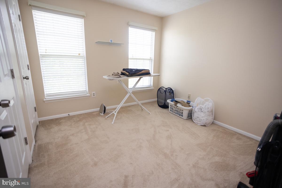 LAUREL LAKES CONDO - Residential