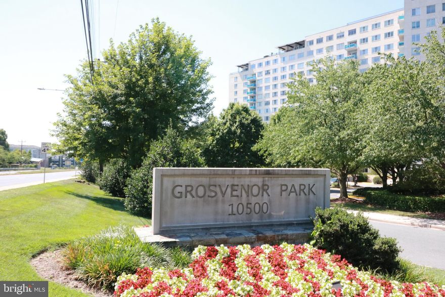 Freshly painted and Ready - LARGE - Ground Level Spacious STUDIO - All Utilities Included! Studio unit located on the ground/lobby floor of the Grosvenor Park Community with all the amenities! No elevator needed for entry from parking lot! Studio features a spacious living room with large windows, kitchen, large walk-in closet and full bath.  Amenities include a swimming pool, fitness center, community grocery store, tennis court, and more! Laundry located on lower level. Across the street from Grosvenor Metro and Strathmore Music Center! Minutes to downtown Bethesda, DC, NIH, Walter Reed and USUHS Med School. Easy access to I-270, I-495, shopping, restaurants, Westfield Montgomery Mall, Wildwood Shopping Center, Shriver Aquatic Center, Pike & Rose, North Bethesda Market and so much more! EXCELLENT LOCATION!
$300 MOVE IN FEE WEEKDAYS
$200 Annual Parking Fee 
$400 MOVE IN FEE WEEKENDS
Parking is $200 a calendar year.