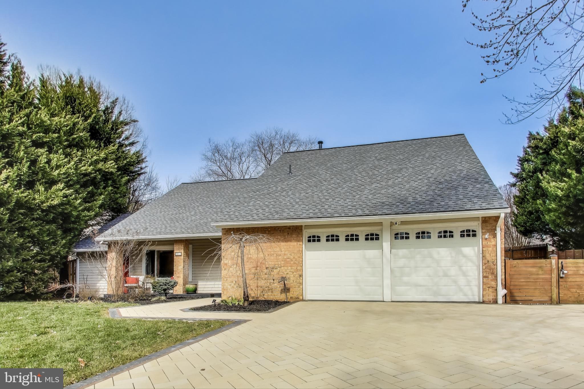 STONEYBROOKE - Residential